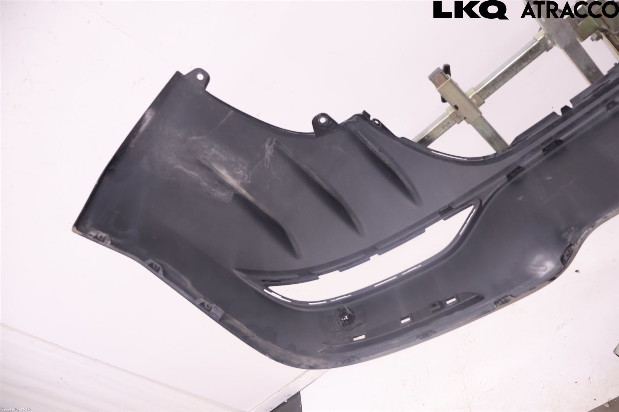 Mercedes-Benz MB EQE (V295) 22- Stötfångardel Bak Mitt