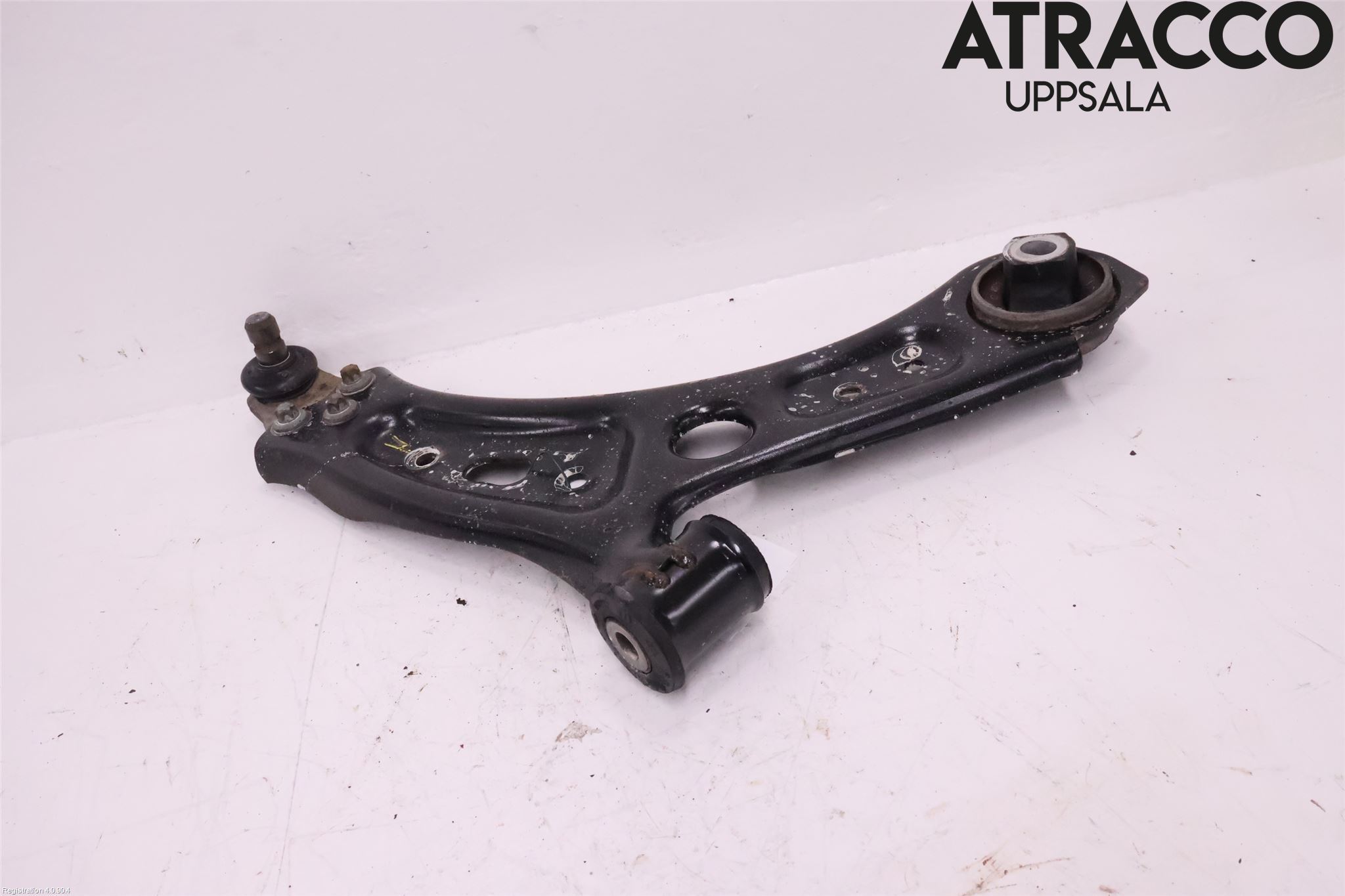 Fiat 500X 15- Bärarm Fram Undre Hö