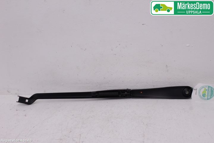 BMW 7 G11/G12 15-22 Torkararm Armar Vindruta