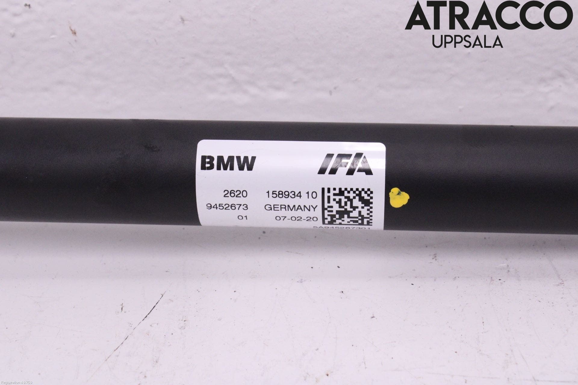 BMW 5 G30/G31/F90 17-23 Mellanaxel Mitt