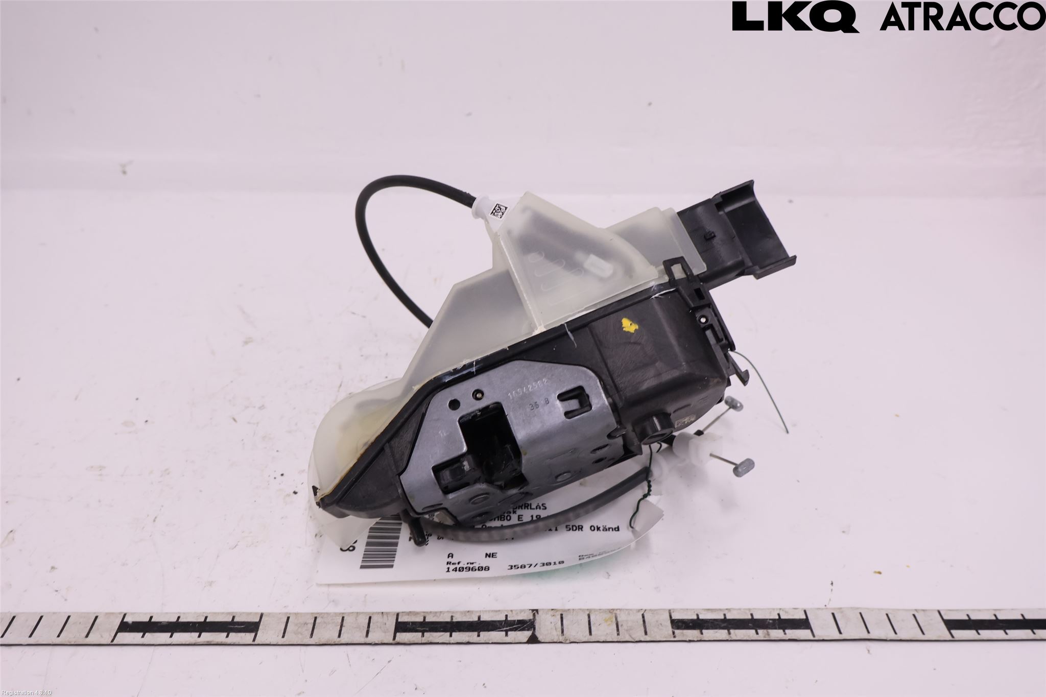 Opel COMBO E 19- Låskista-Dörrlås