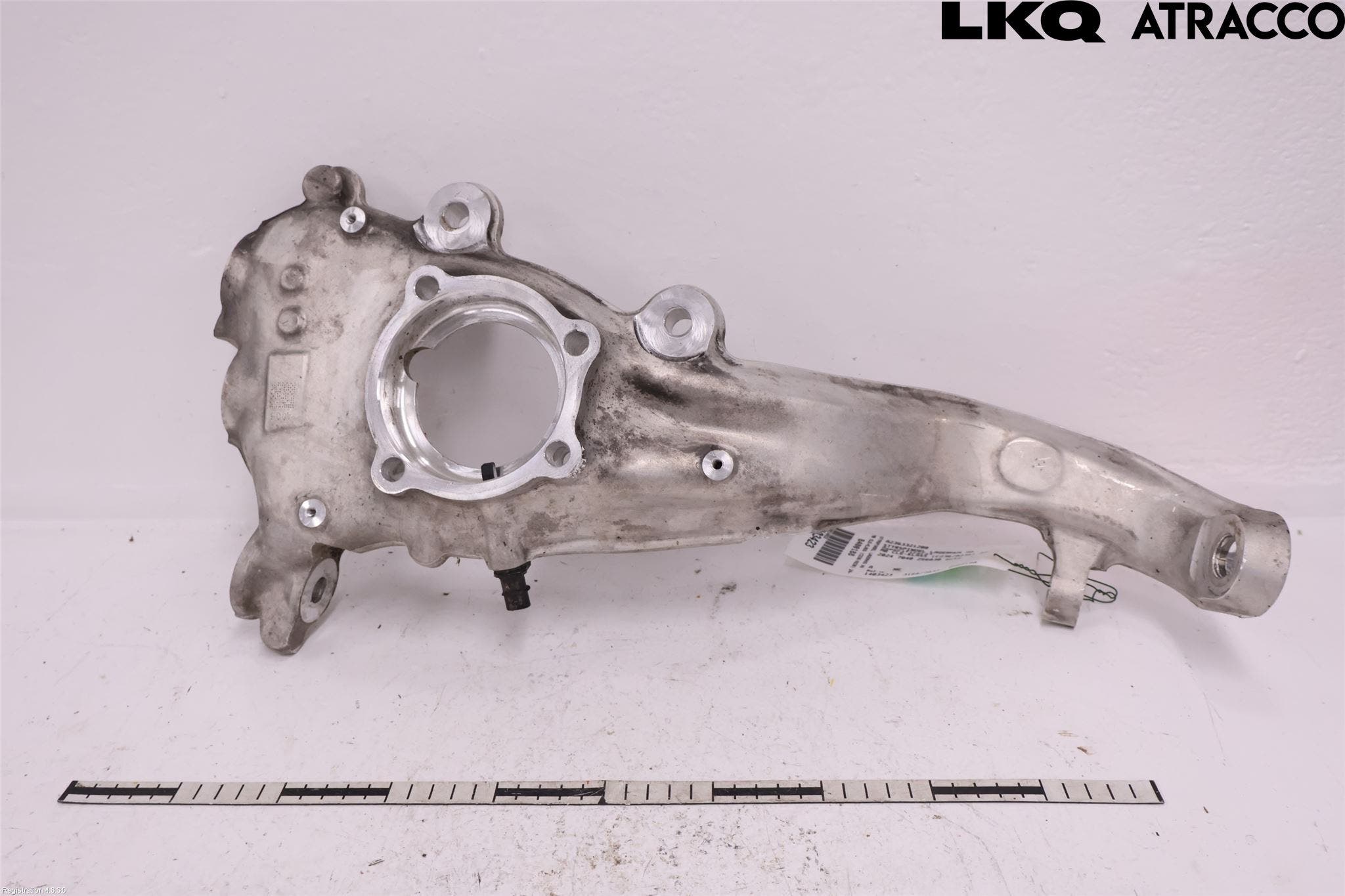 Alfa MB CLE-KLASS (C236/A236) 24- Styrspindel Lagerhus Hö