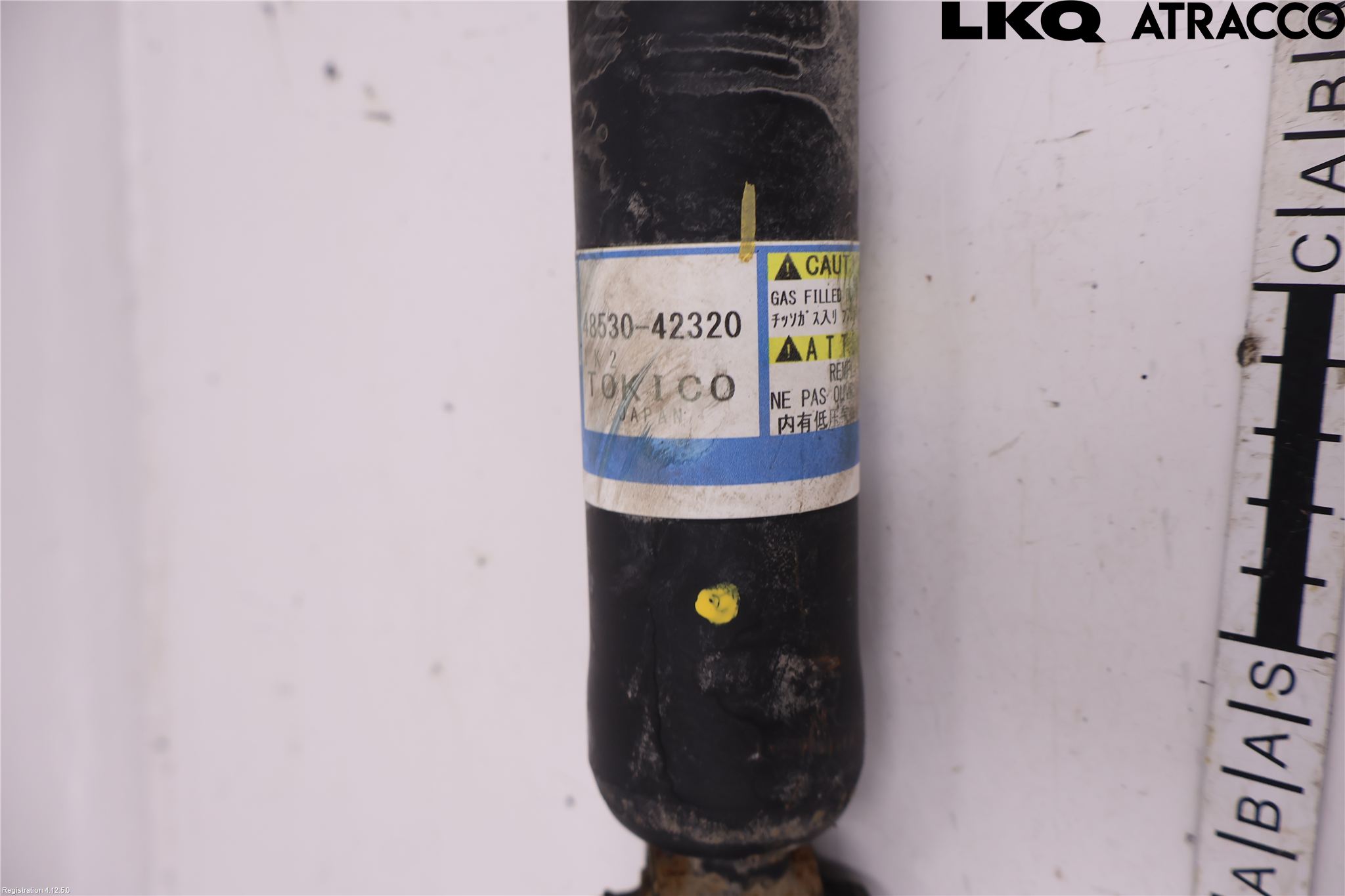 Toyota bZ4X EA10 22- Stötdämpare Bak