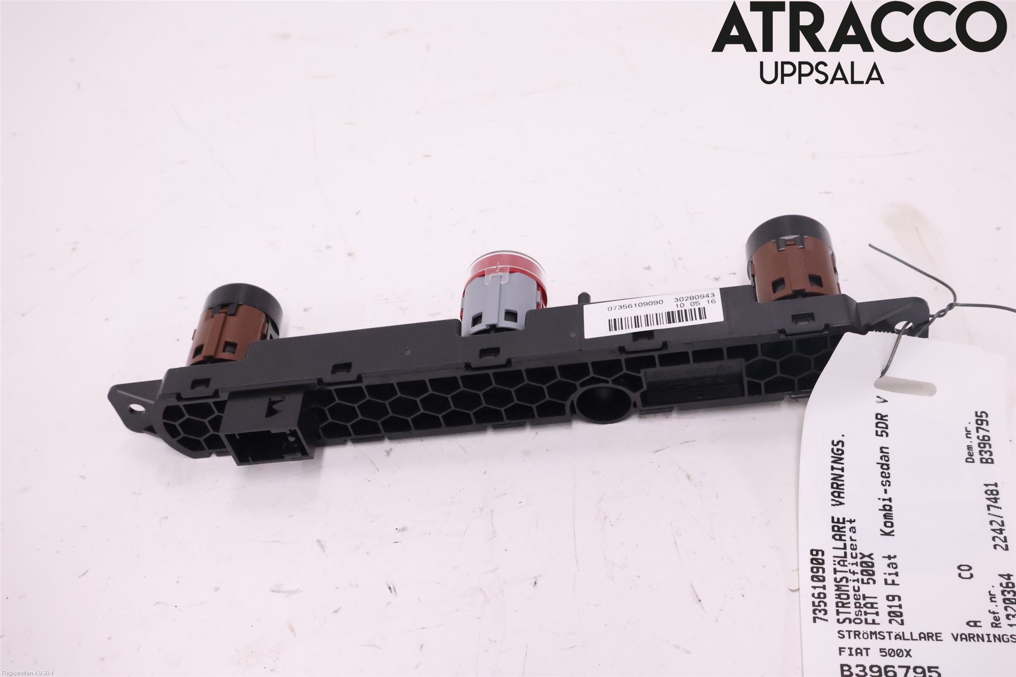 Fiat 500X 15- Strömställare Varnings