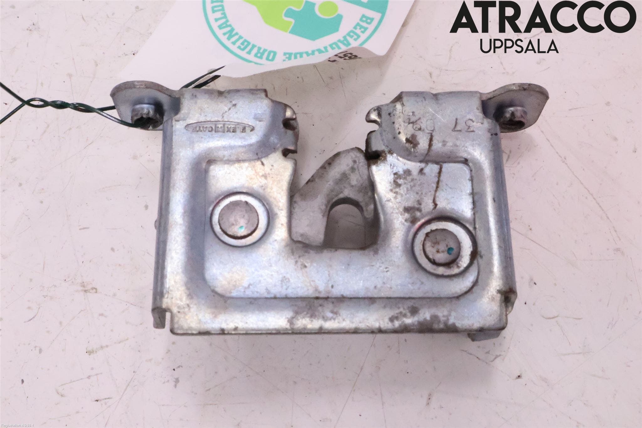 Mini COUPE R56 05-14 Huvlås