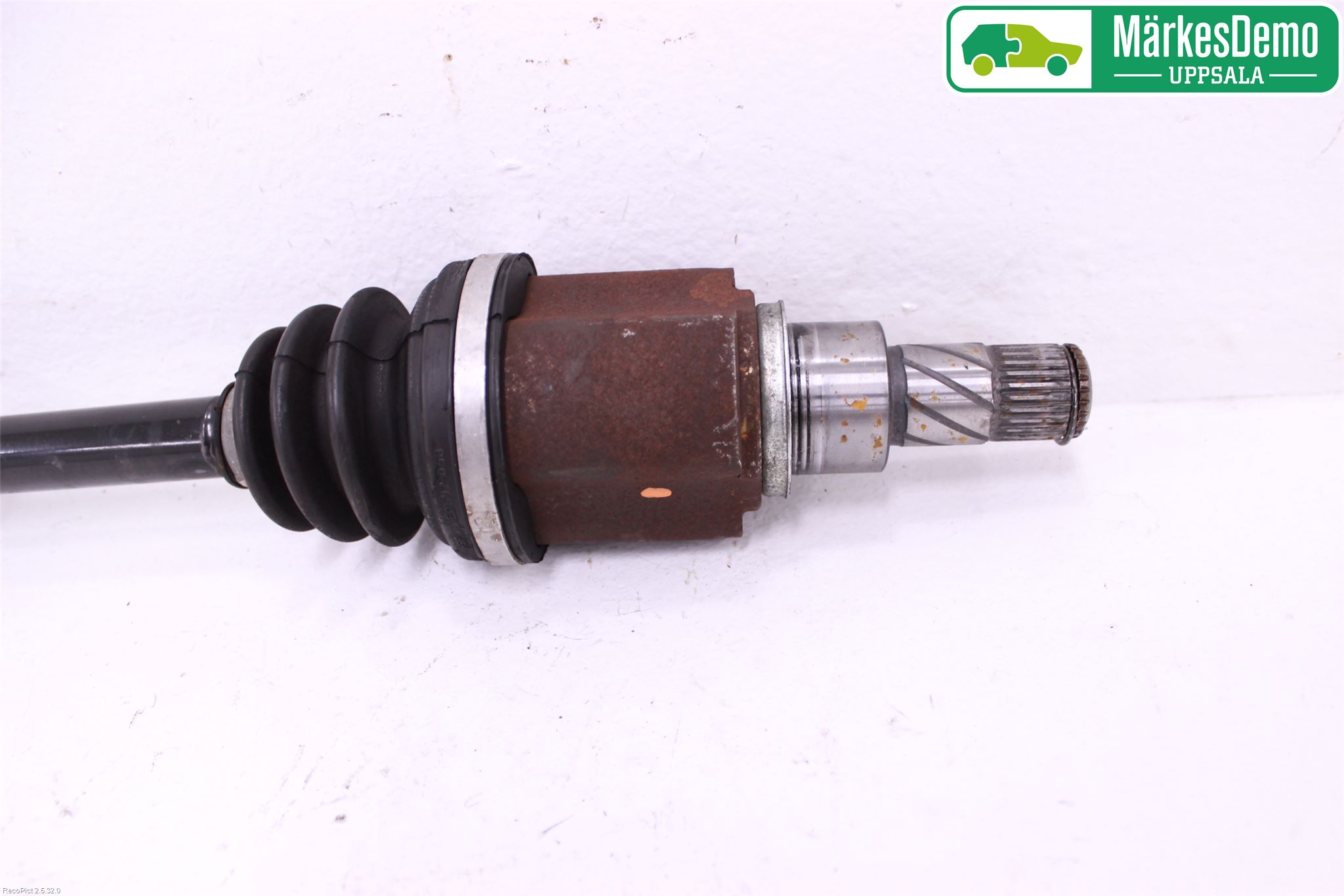 Nissan NOTE E12 14-20 Drivaxel Fram Höger