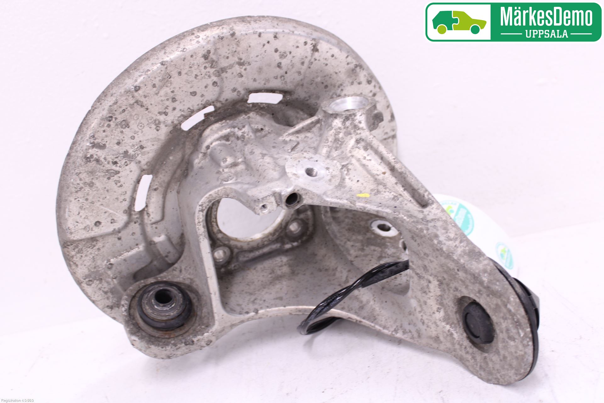 BMW X6 E71/E72   08-14 Hjullagerhus-Spindel Hö B