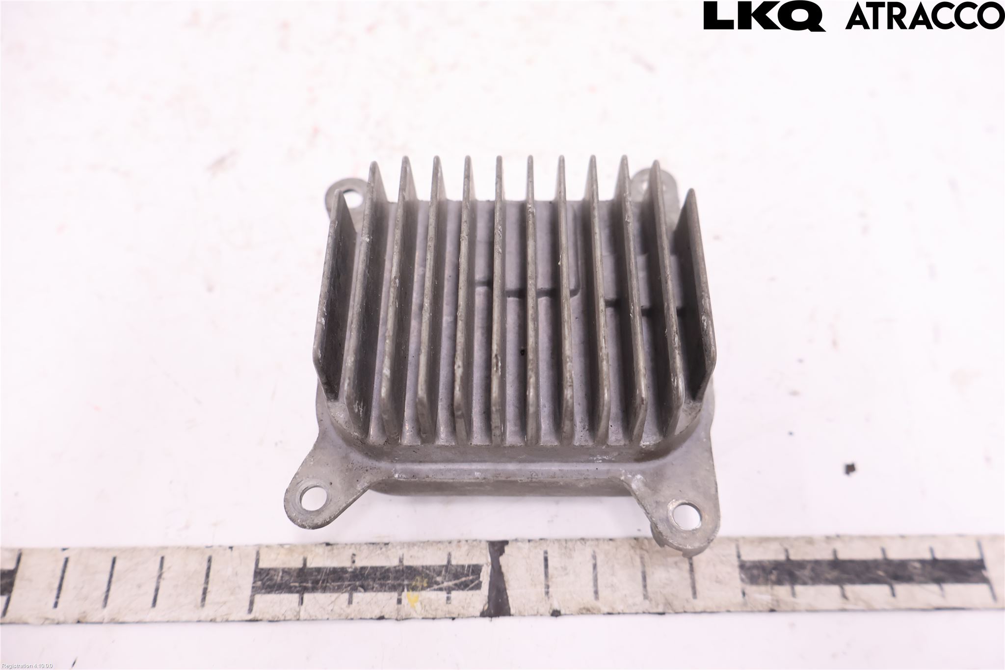 Tesla MODEL 3 17- Styrenhet Strålkastare