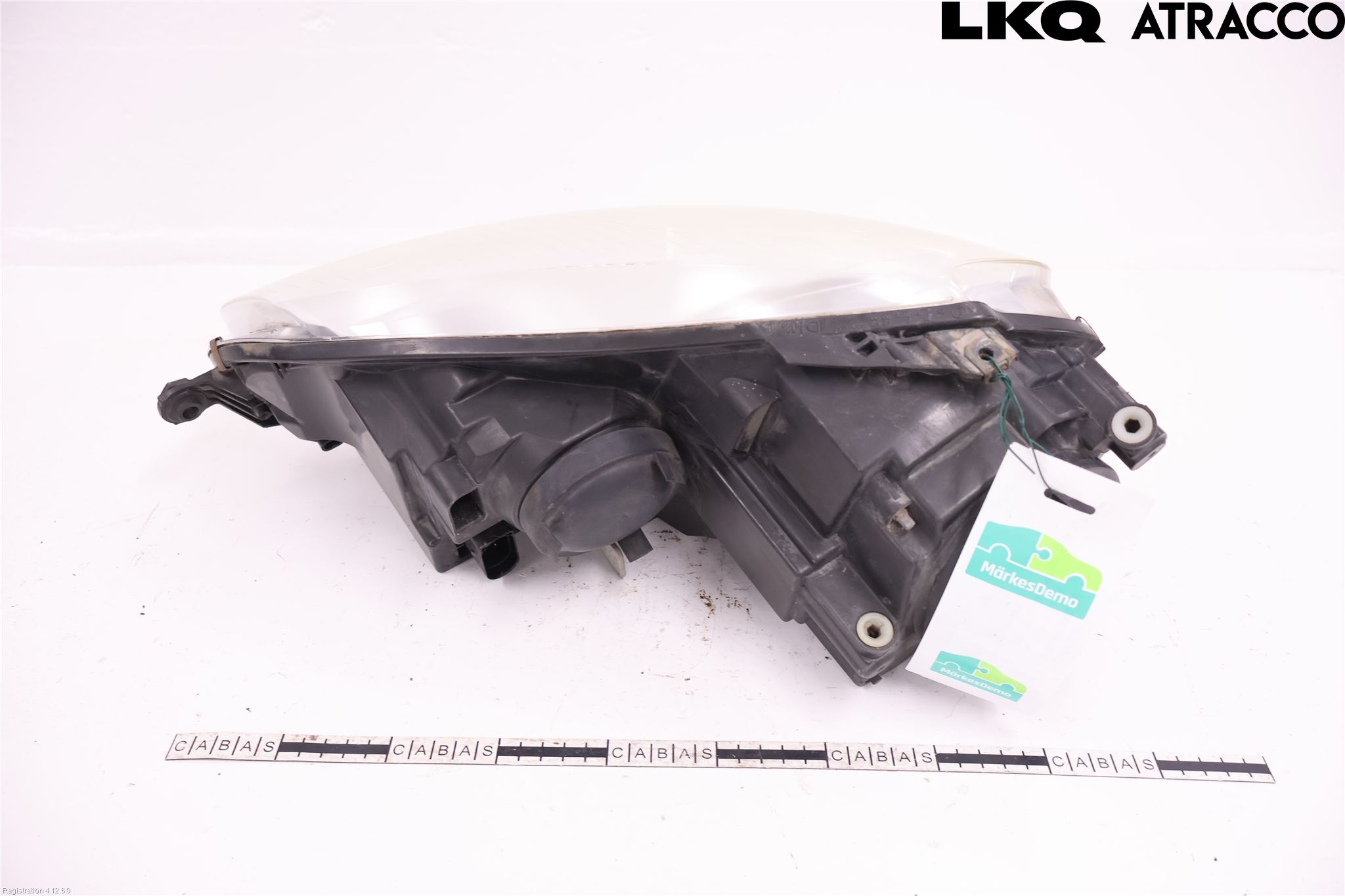 Volkswagen VW GOLF V 04-09 Strålkastare Höger