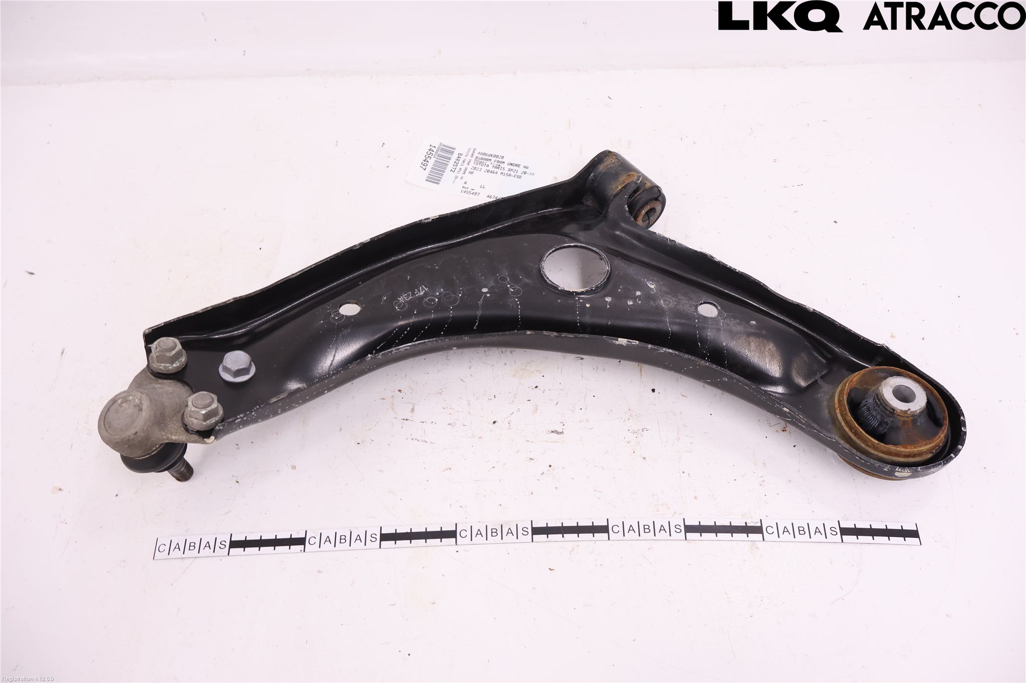 Toyota YARIS XP21 20- Bärarm Fram Undre Hö