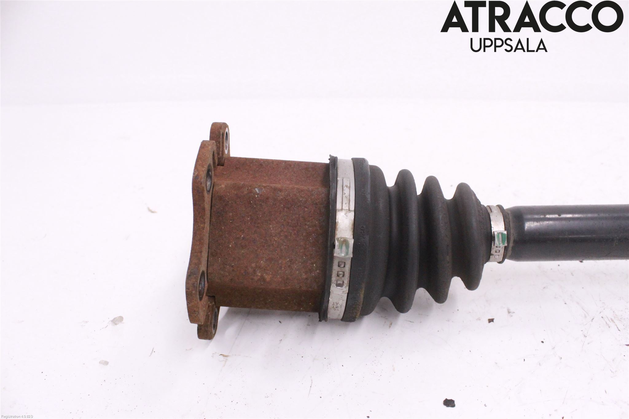 Audi A6/S6     05-11 Drivaxel Fram Höger