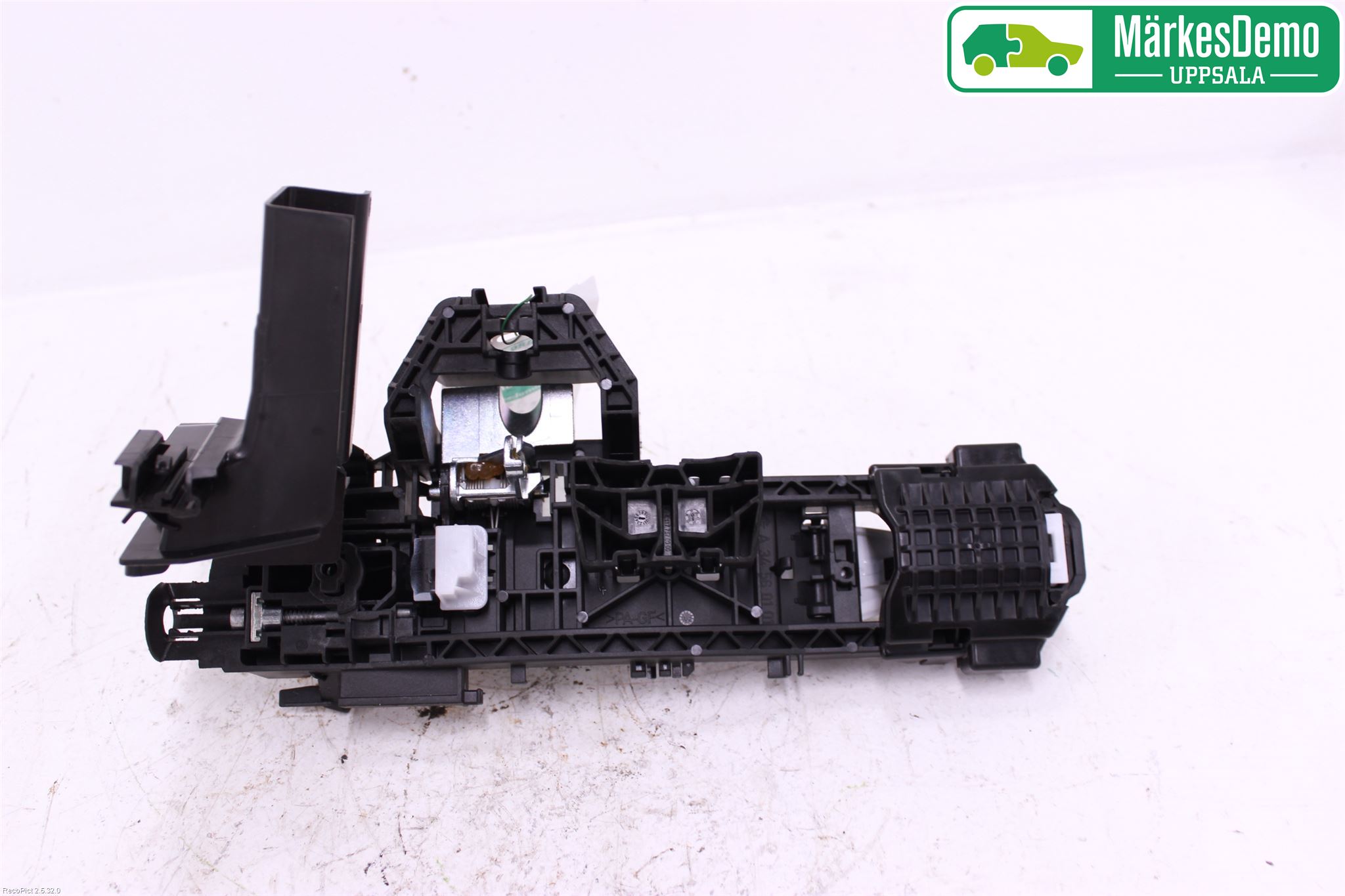 Mercedes-Benz MB CLA-KLASS (C117/X117) 13-19 Dörrhandtag Yttre Hö