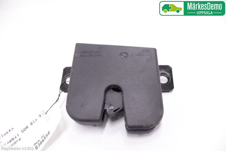 Volkswagen VW CADDY 16-20 Låskista Baklucka