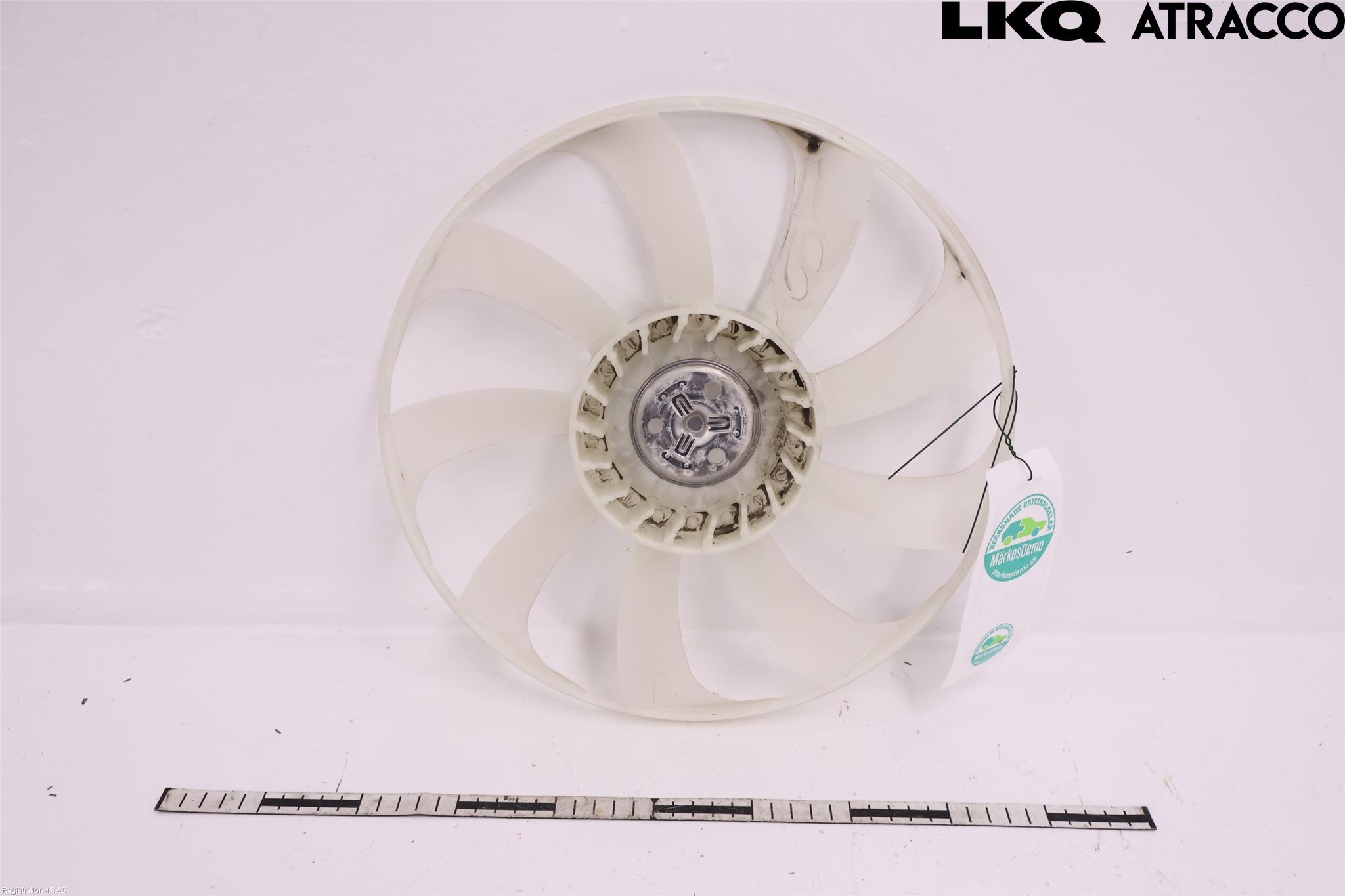 Toyota COROLLA 19- Kylfläkt-Vinge