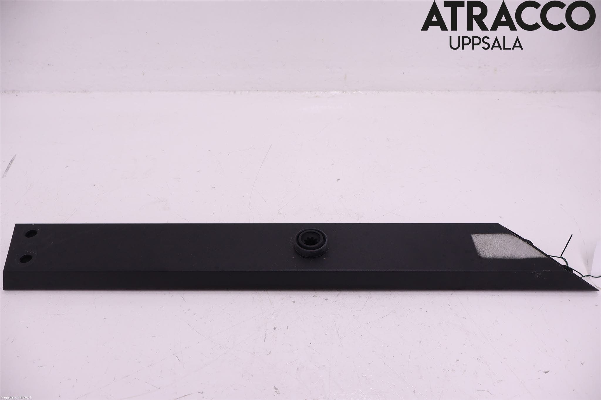 Audi A8/S8 4H 10-17 Kylarfäste-Ram-Balk