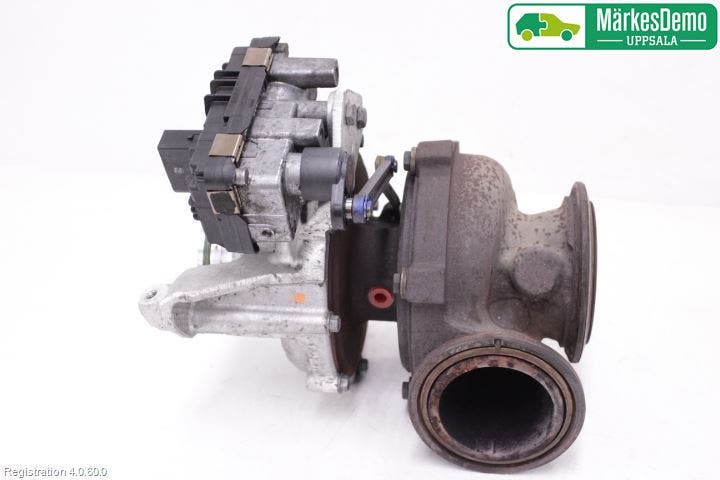 BMW 5 F10/F11/F18 09-17 Turboaggregat