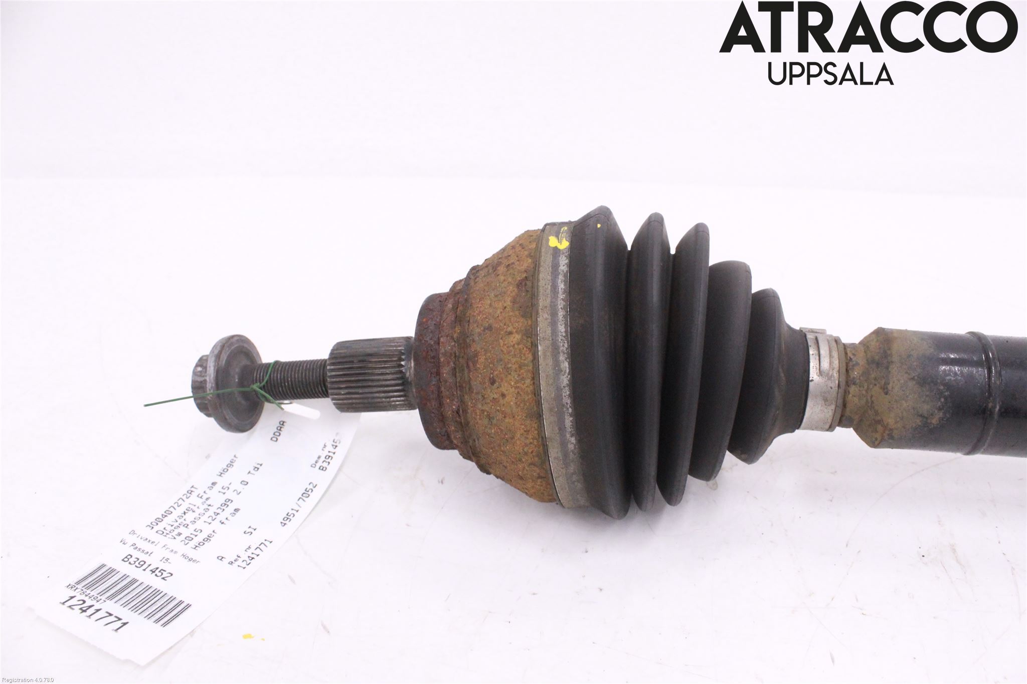 Volkswagen VW PASSAT 15-19 Drivaxel Fram Höger