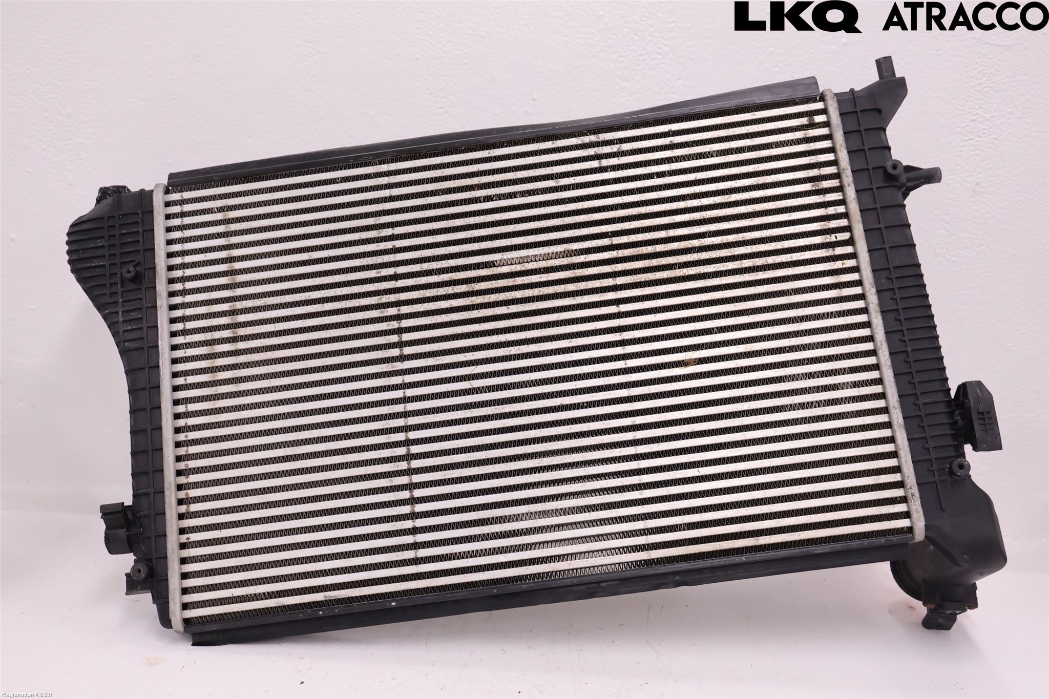 Volkswagen VW CADDY      04-10 Laddluft-Intercooler Kyl