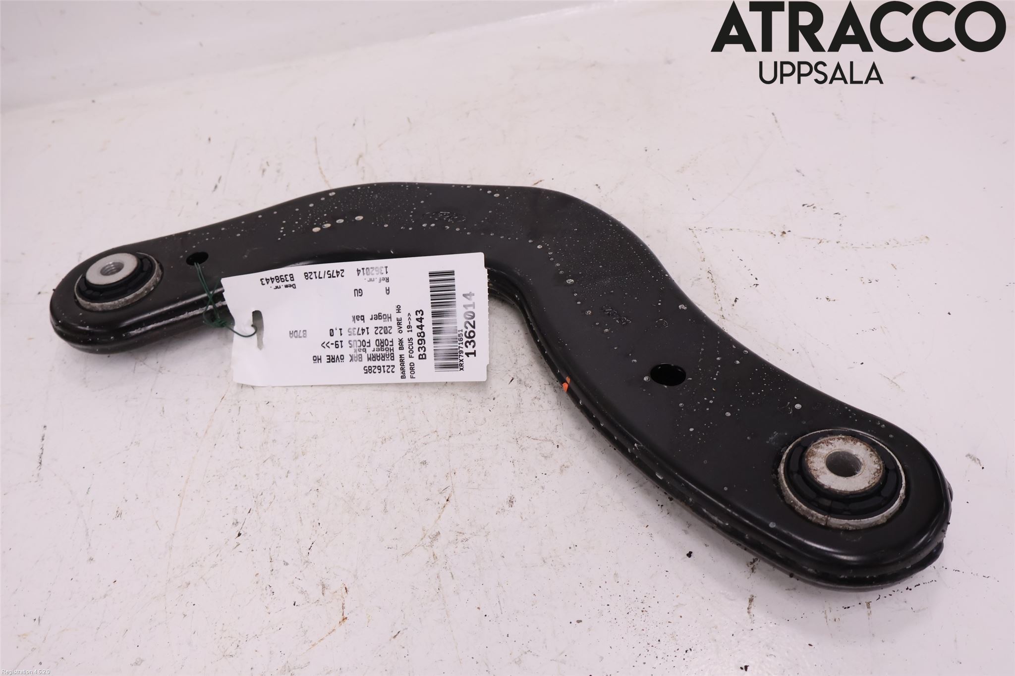 Ford FOCUS 19- Bärarm Bak Övre Höger