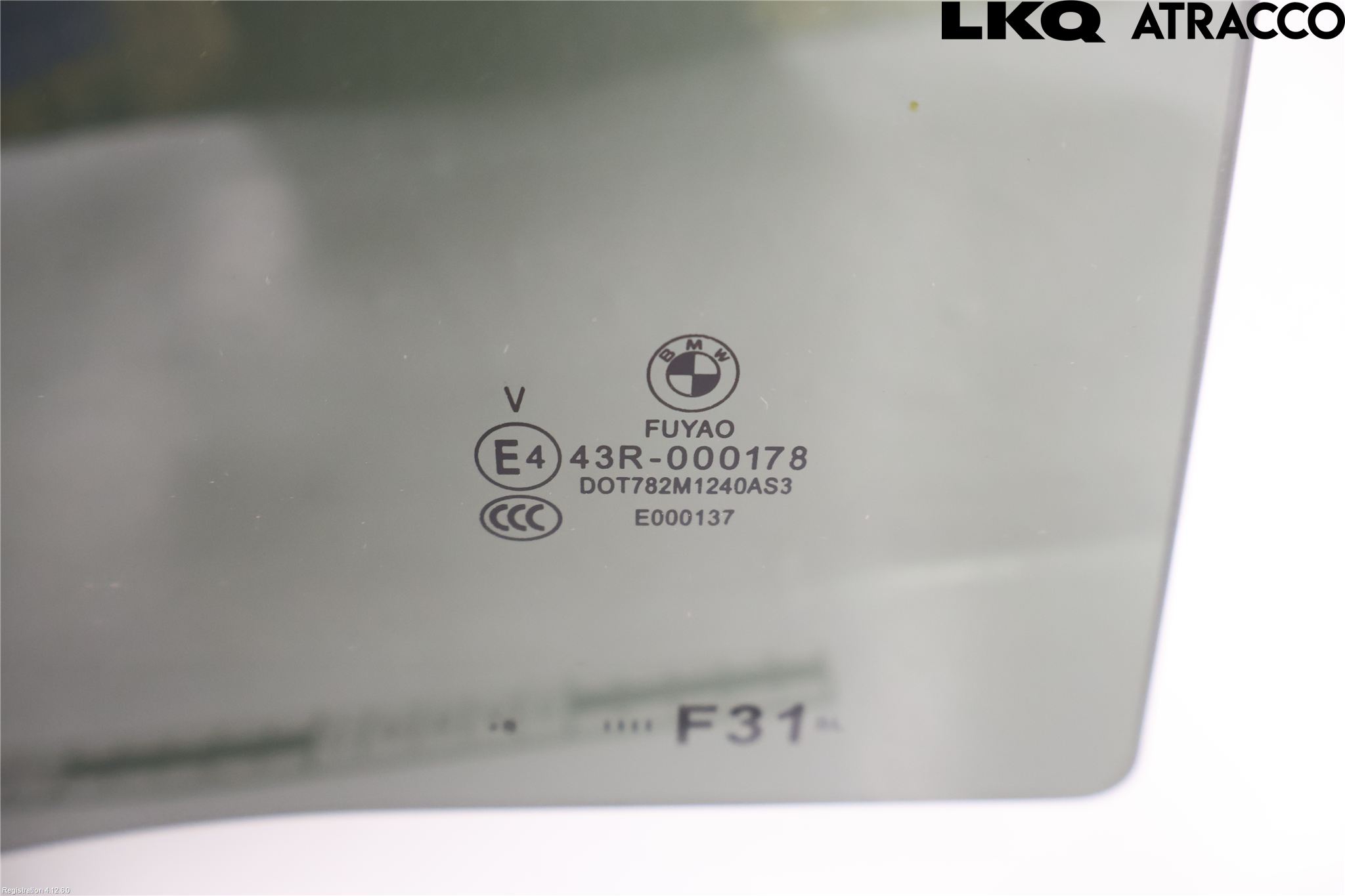 BMW 3 F30/F31/F80 12-19 Dörruta Bak Höger