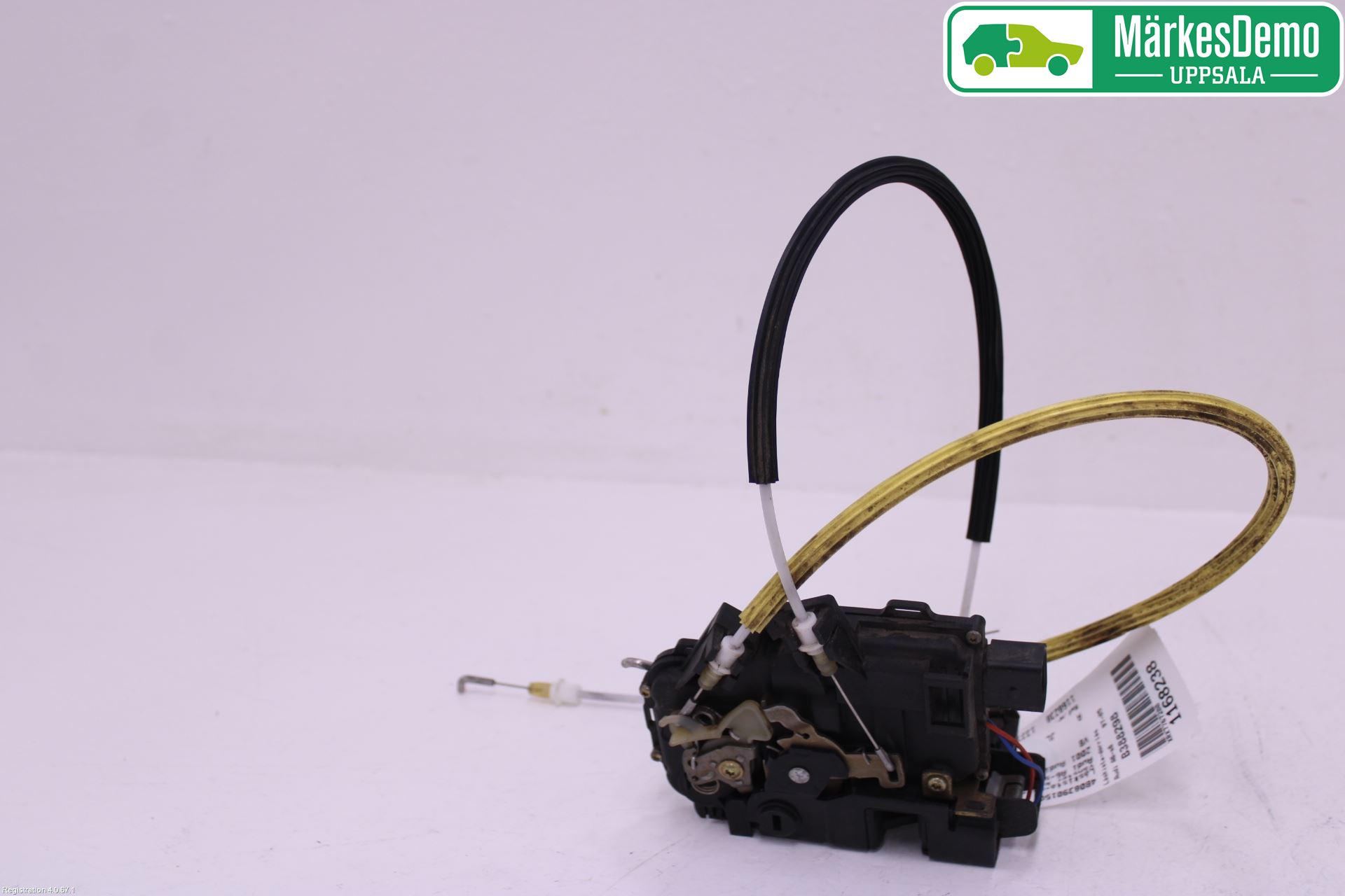 Audi A6/S6     97-05 Låskista-Dörrlås