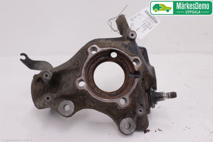 BMW X1 E84 10-15 Styrspindel Lagerhus Vä