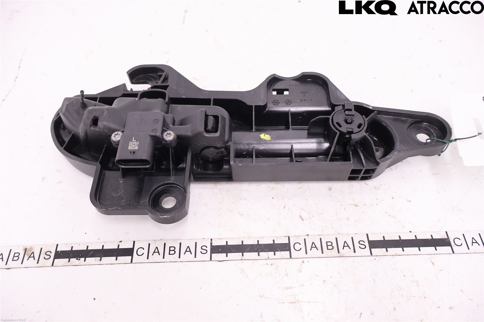 Tesla MODEL 3 17- Dörrhandtag Yttre Vä