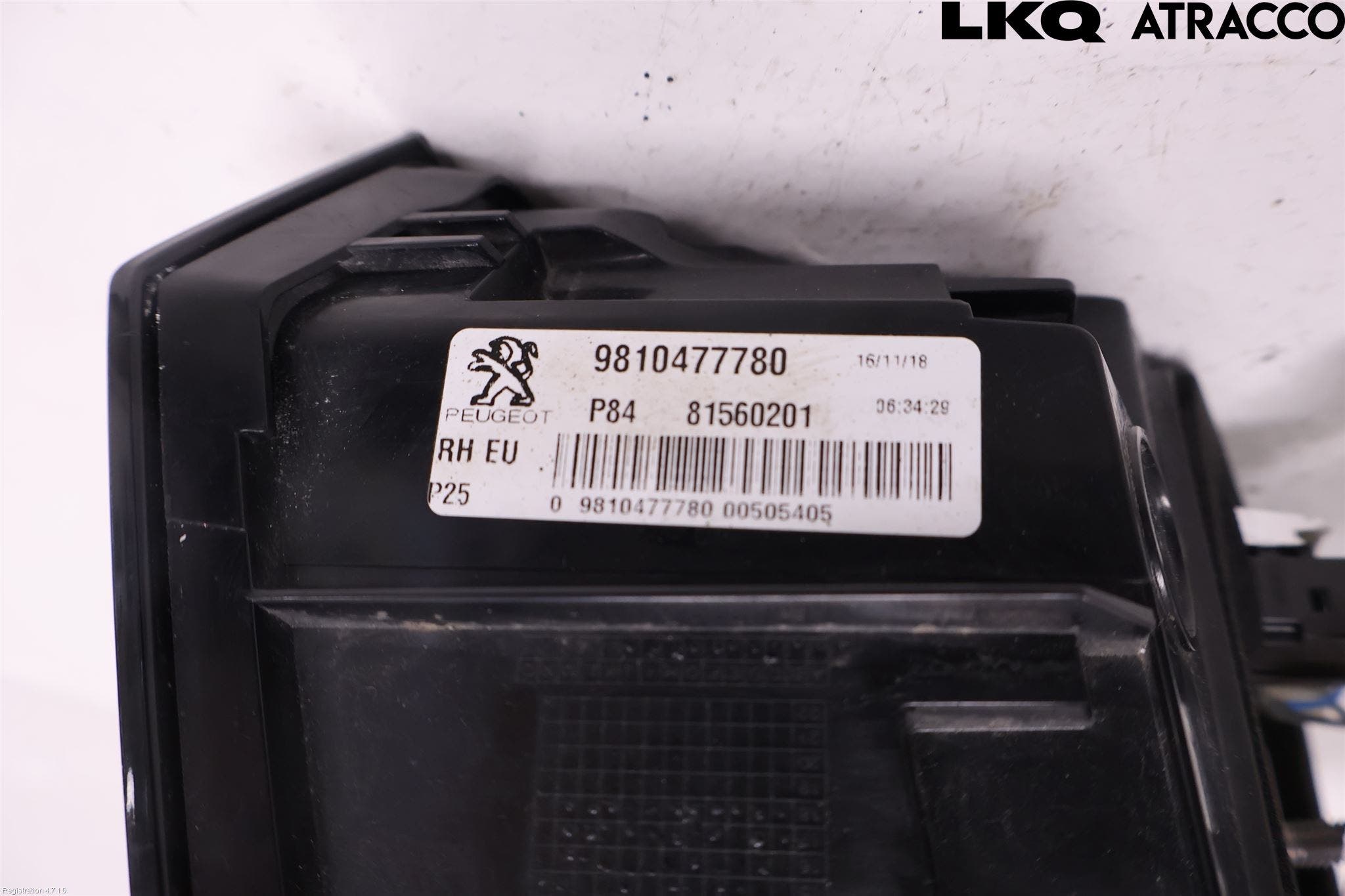 Peugeot 3008 17-24 Bakljus Lucka Hö