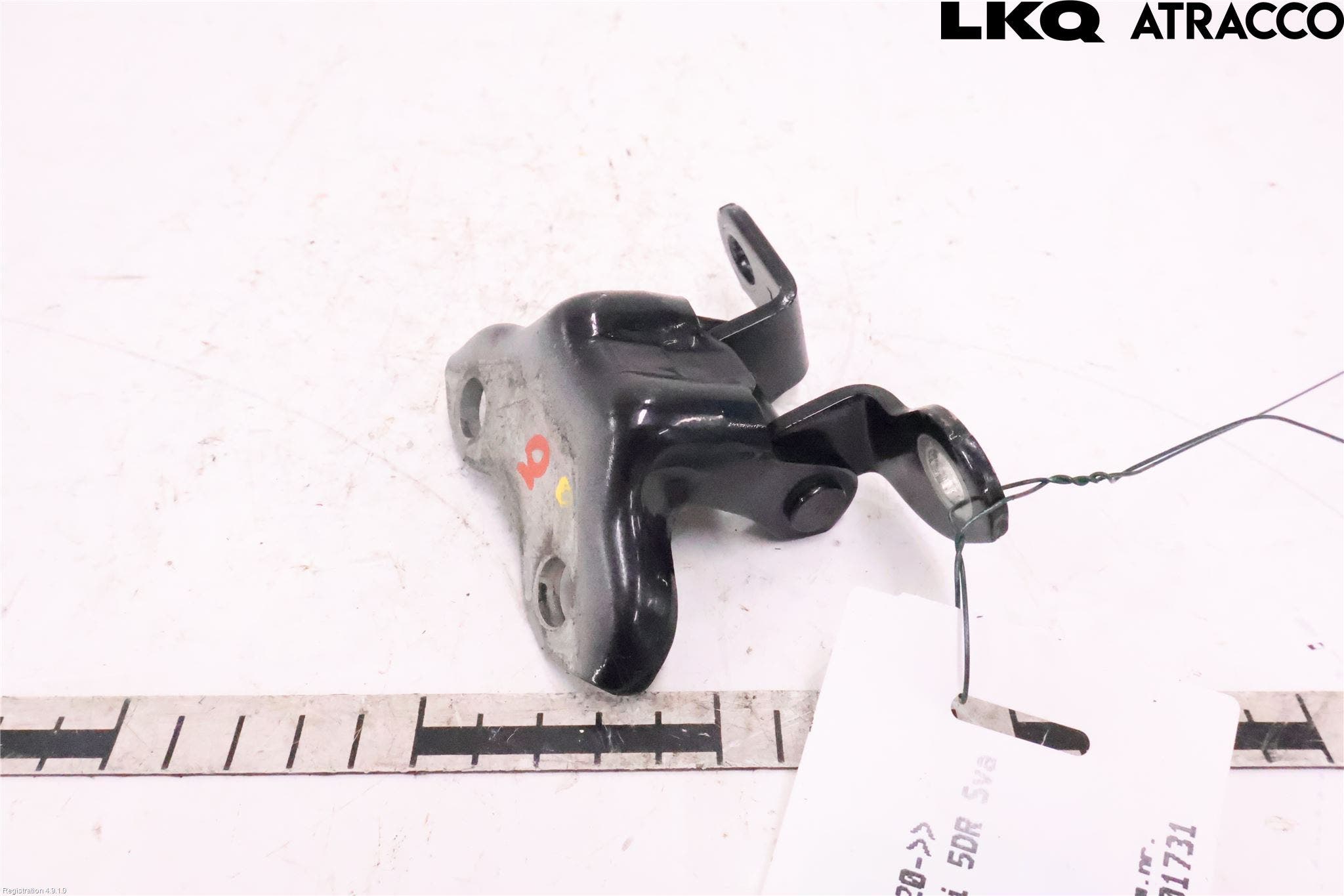 Toyota YARIS XP21 20- Dörrgångjärn