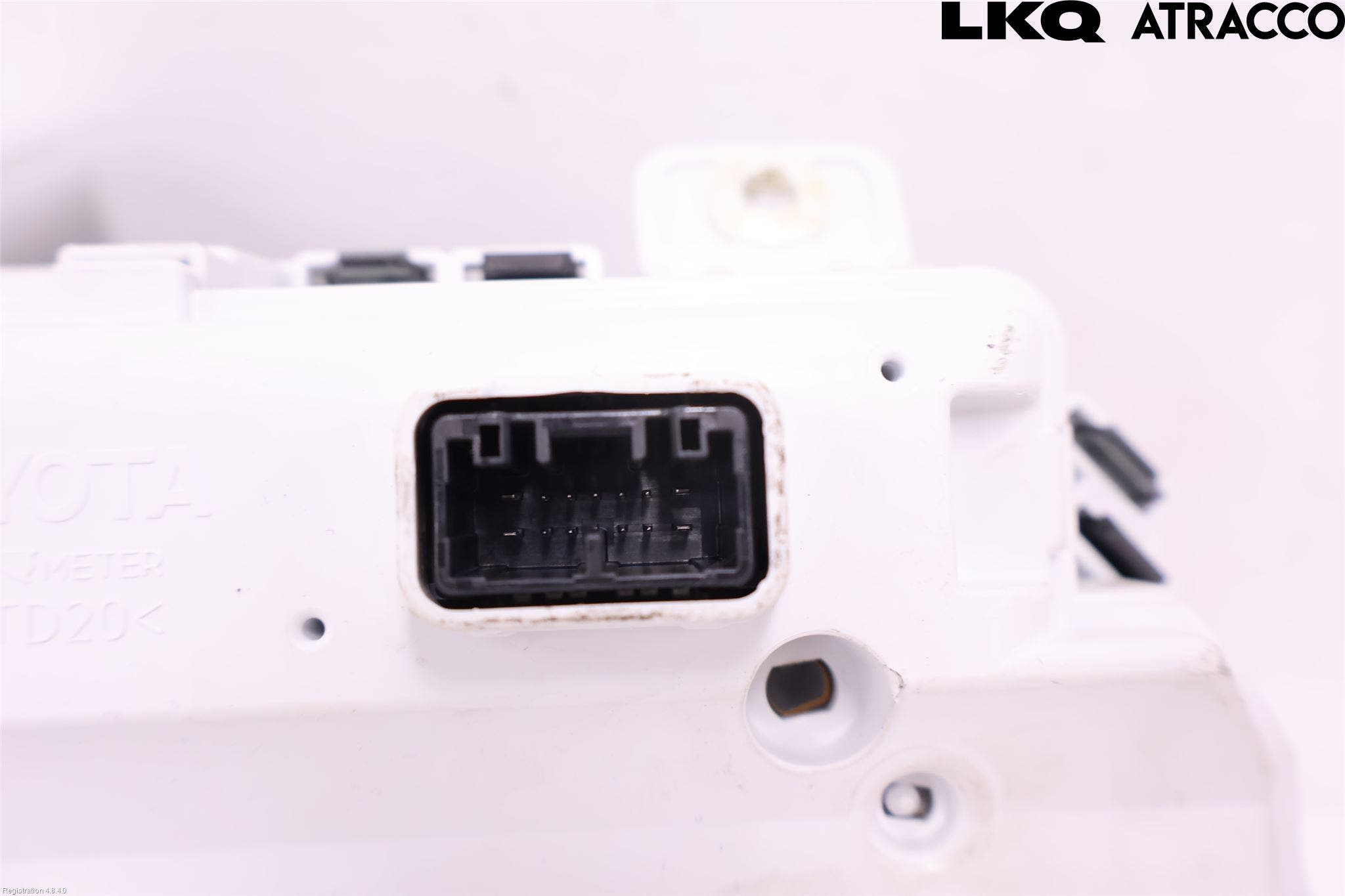 Toyota HILUX 16- Instrument Komb