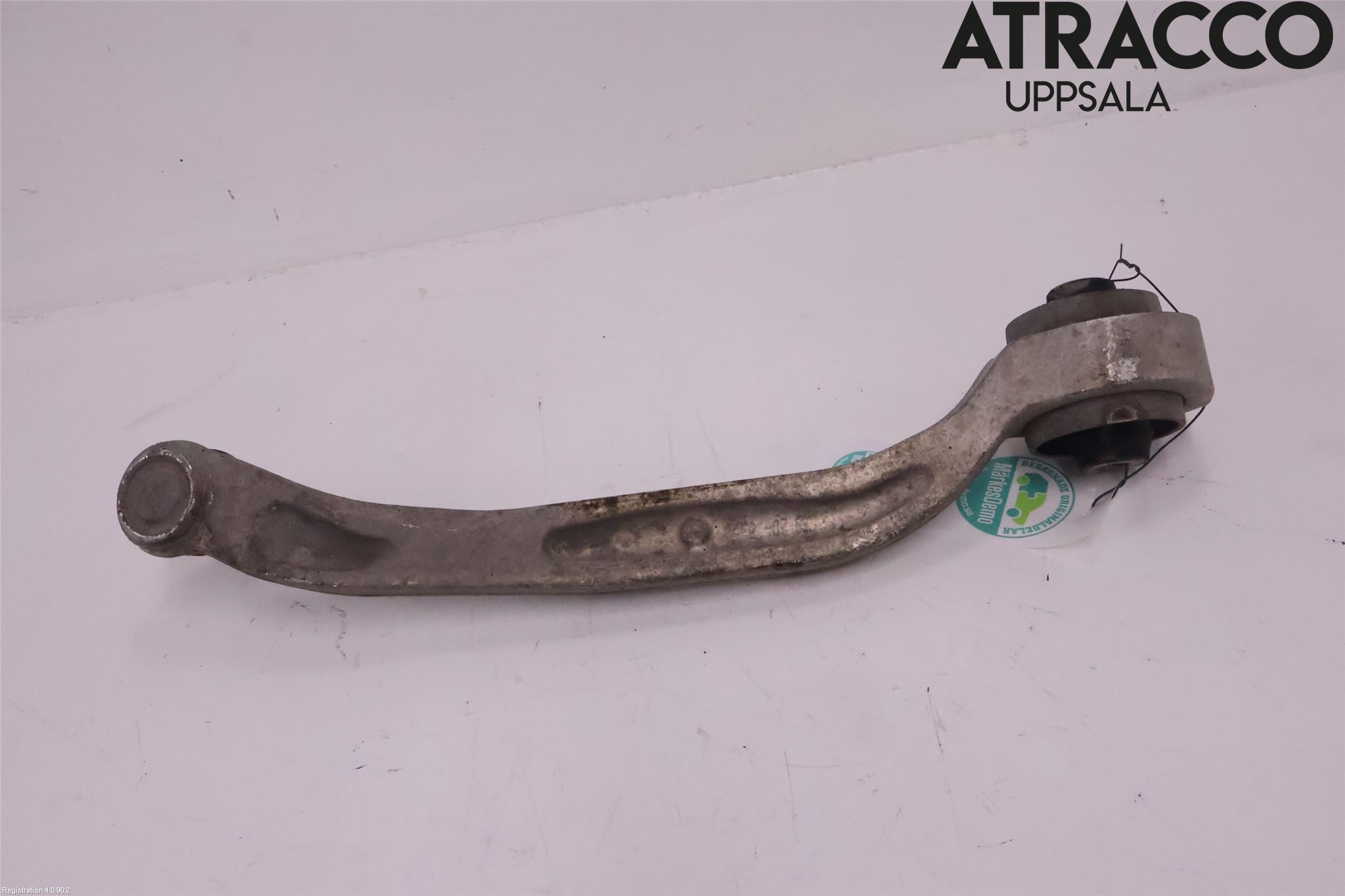 Audi A6/S6     05-11 Bärarm Fram Undre Vä