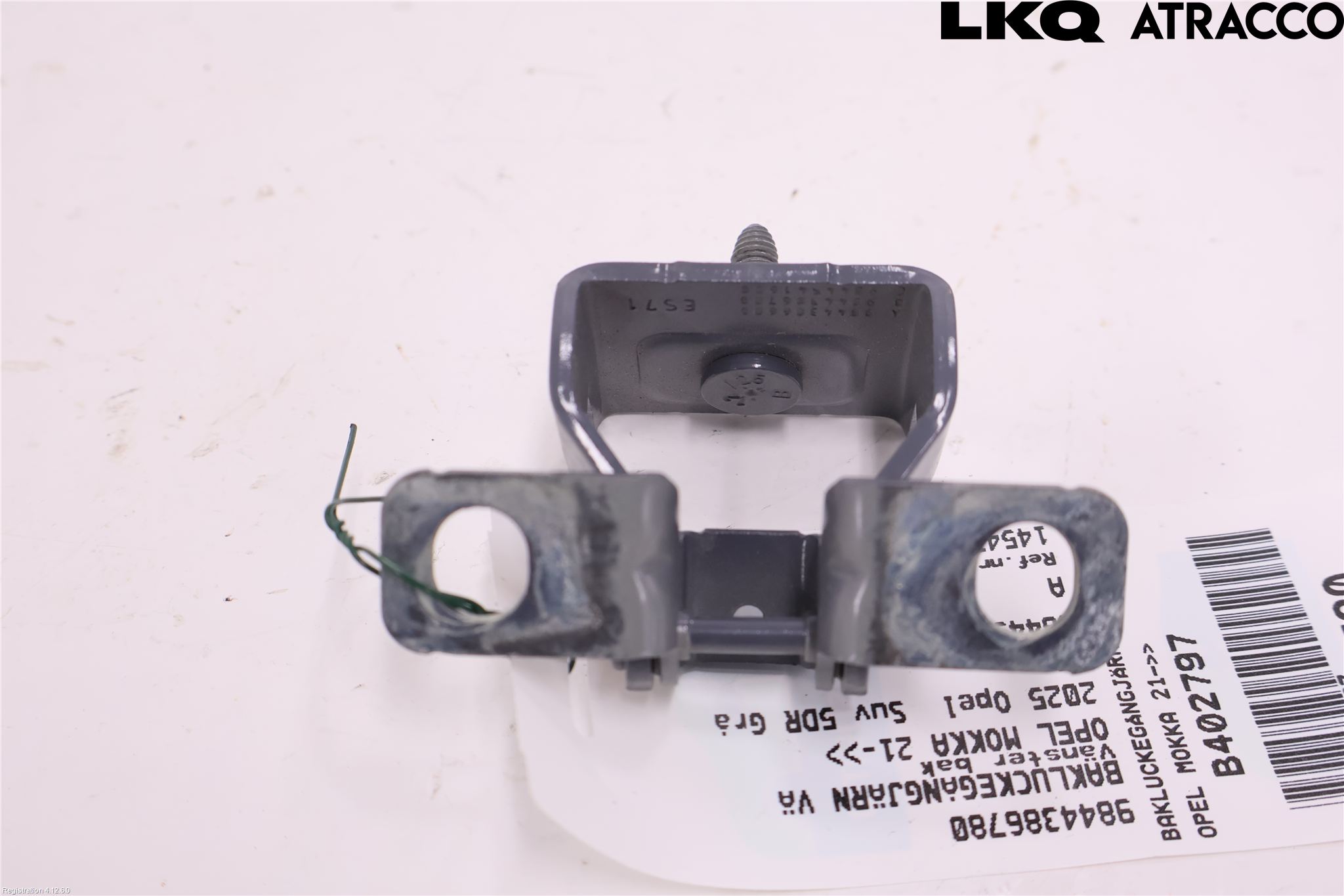 Opel MOKKA 21- Bakluckegångjärn Vä