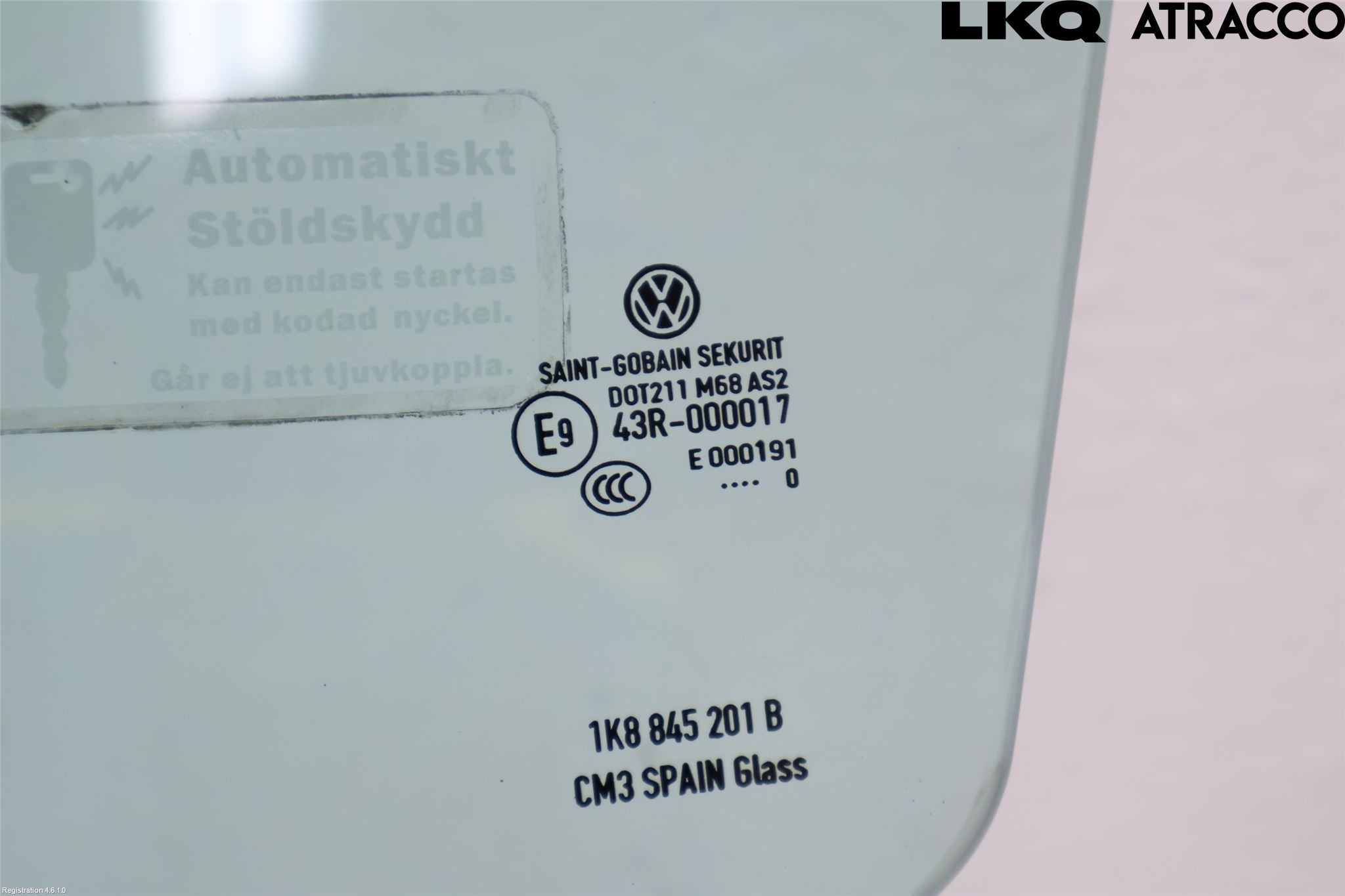 Volkswagen VW SCIROCCO 09-17 Dörruta Fram Vänster