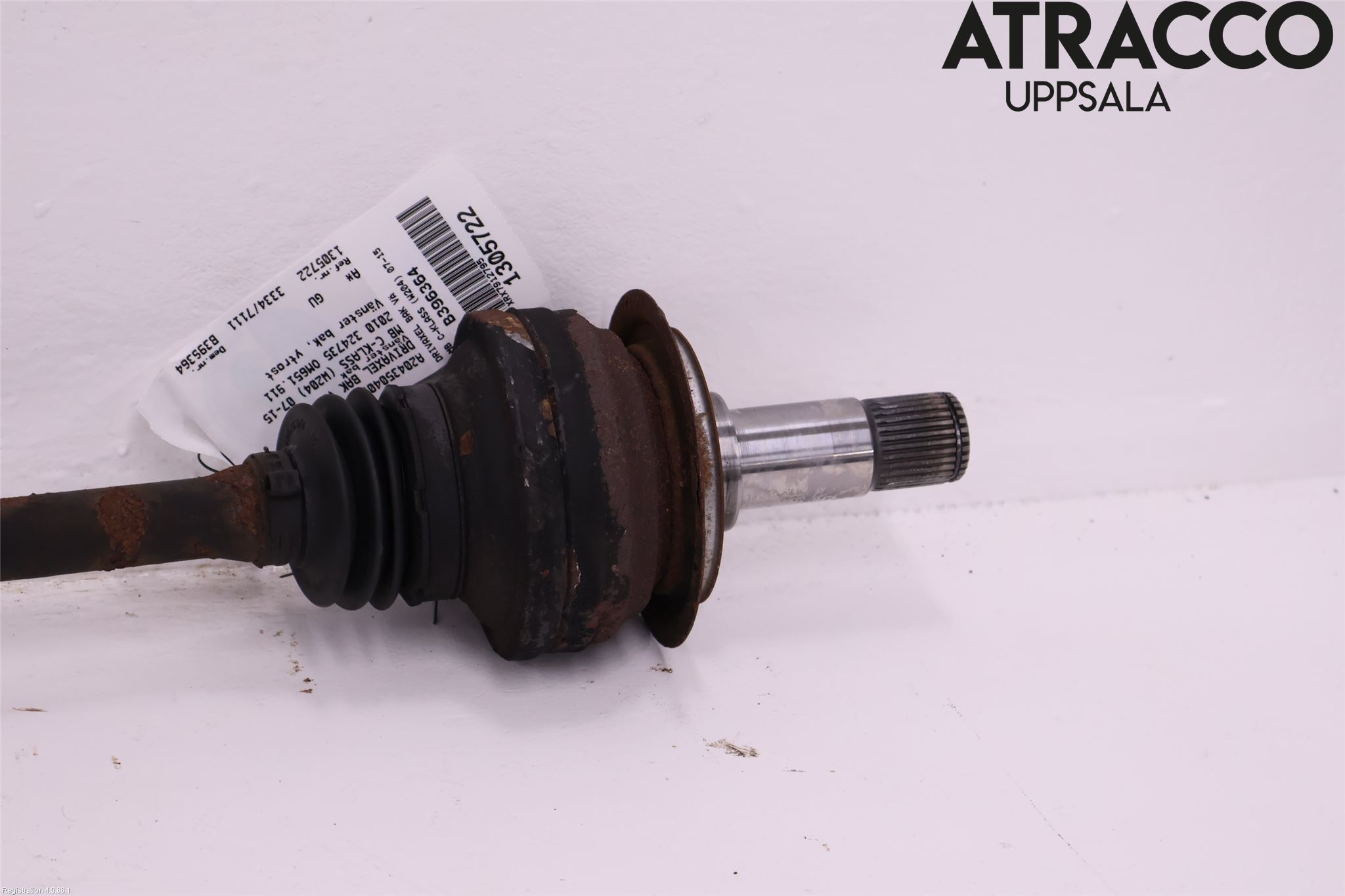 Mercedes-Benz MB C-KLASS (W204) 07-15 Drivaxel Bak Vänster