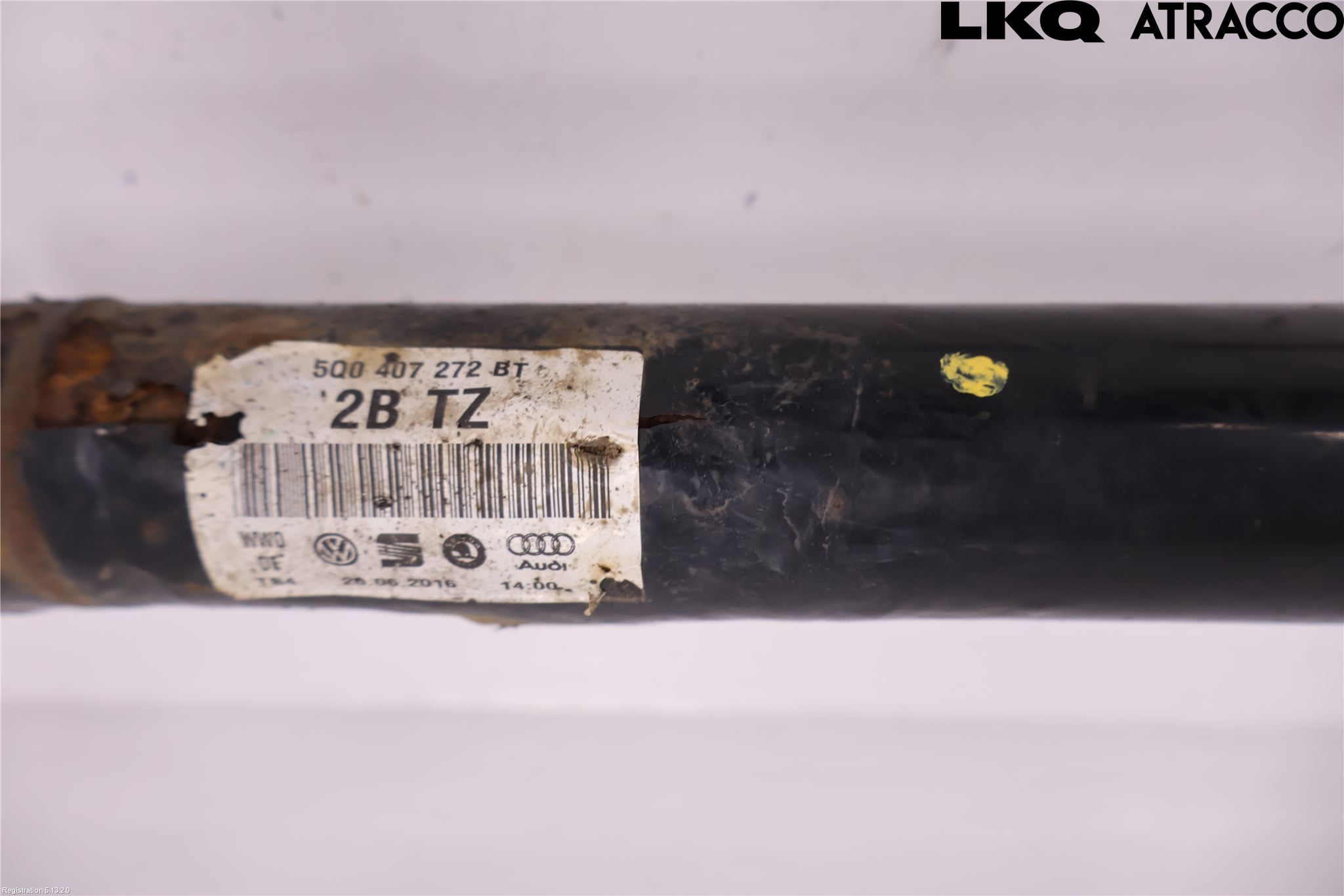 Volkswagen VW CADDY 16-20 Drivaxel Fram Höger