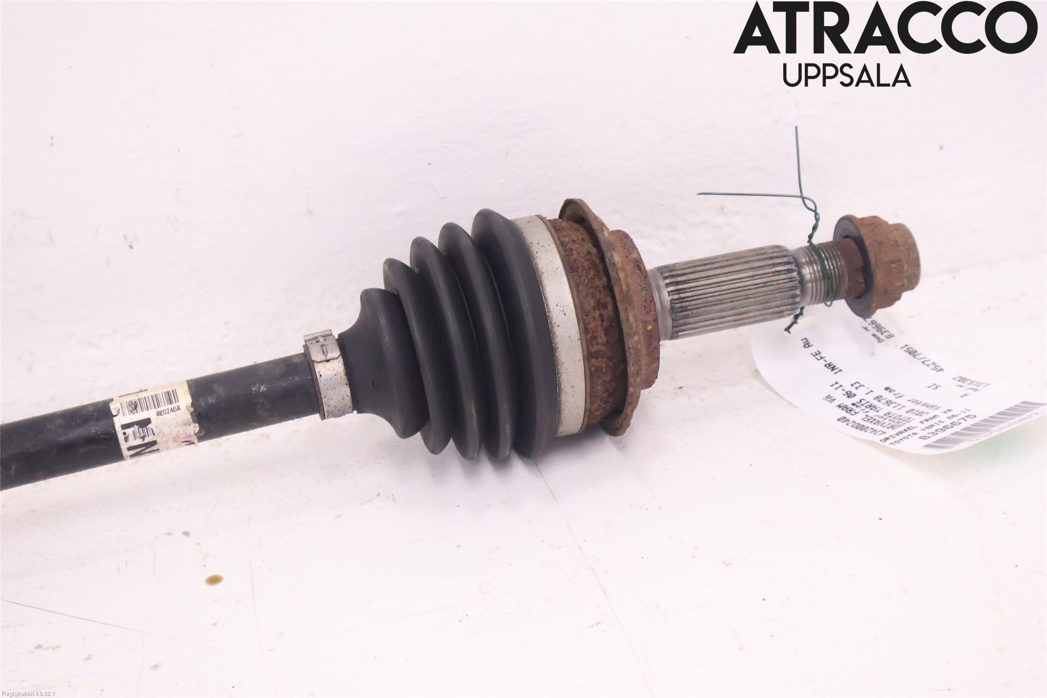 Toyota YARIS XP90 06-11 Drivaxel Fram Vänster