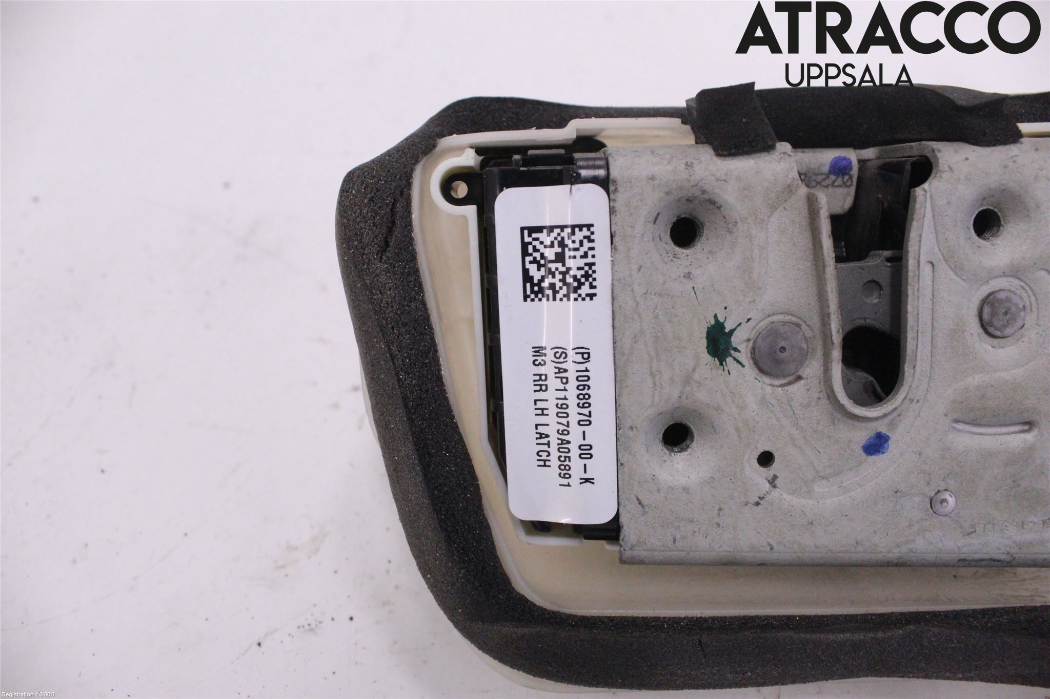 Tesla MODEL 3 17- Låskista-Dörrlås