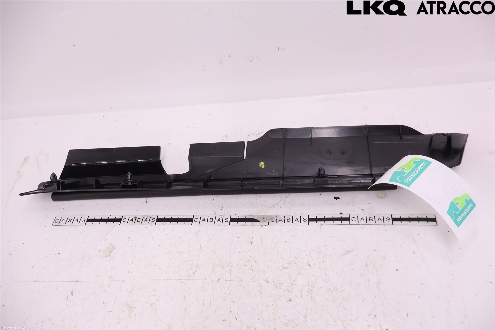 Toyota CAMRY 19-24 Skärm Hörn Utfyllnad Fram