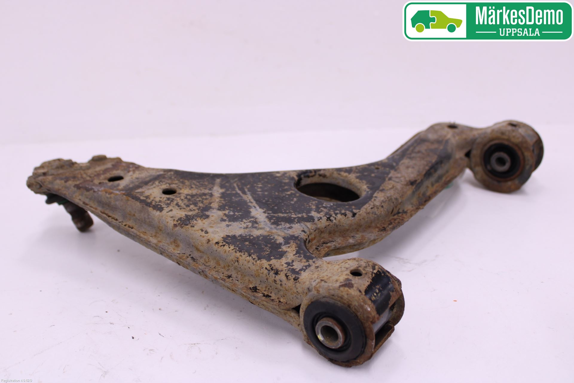 Opel ZAFIRA B 06-14 Bärarm Fram Undre Vä