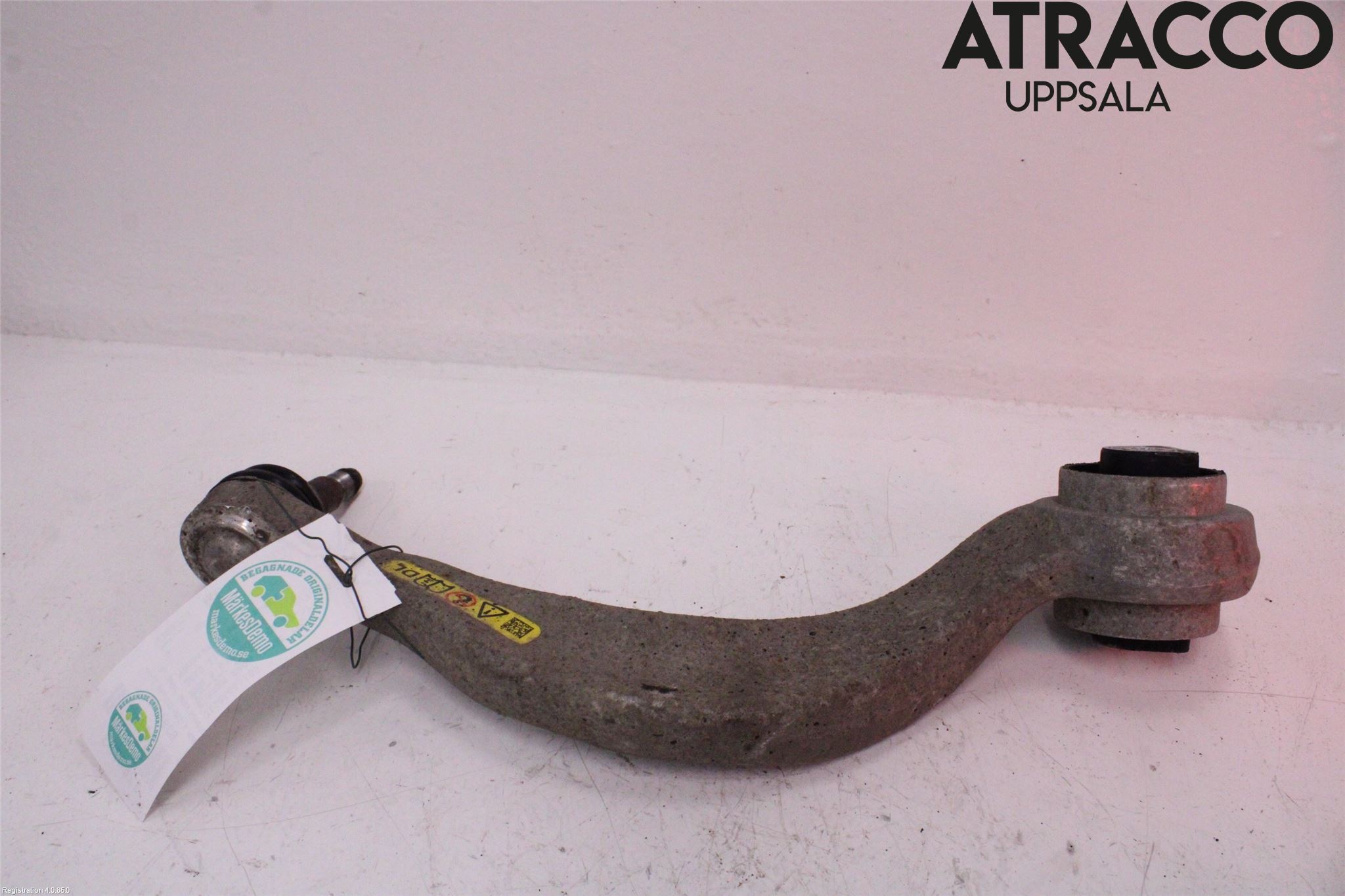 BMW 5 G30/G31/F90 17-23 Bärarm Fram Undre Vä