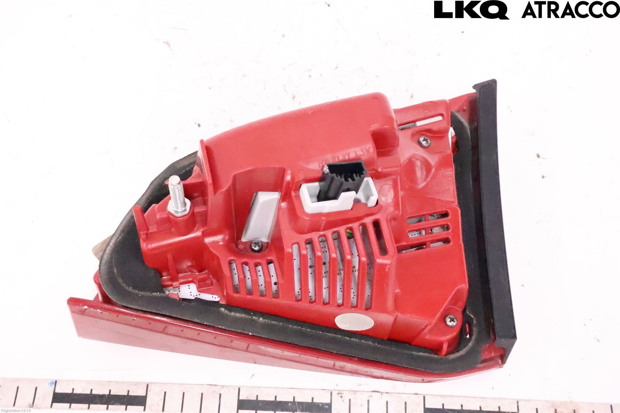 Audi A4 12-15 Bakljus Lucka Vä