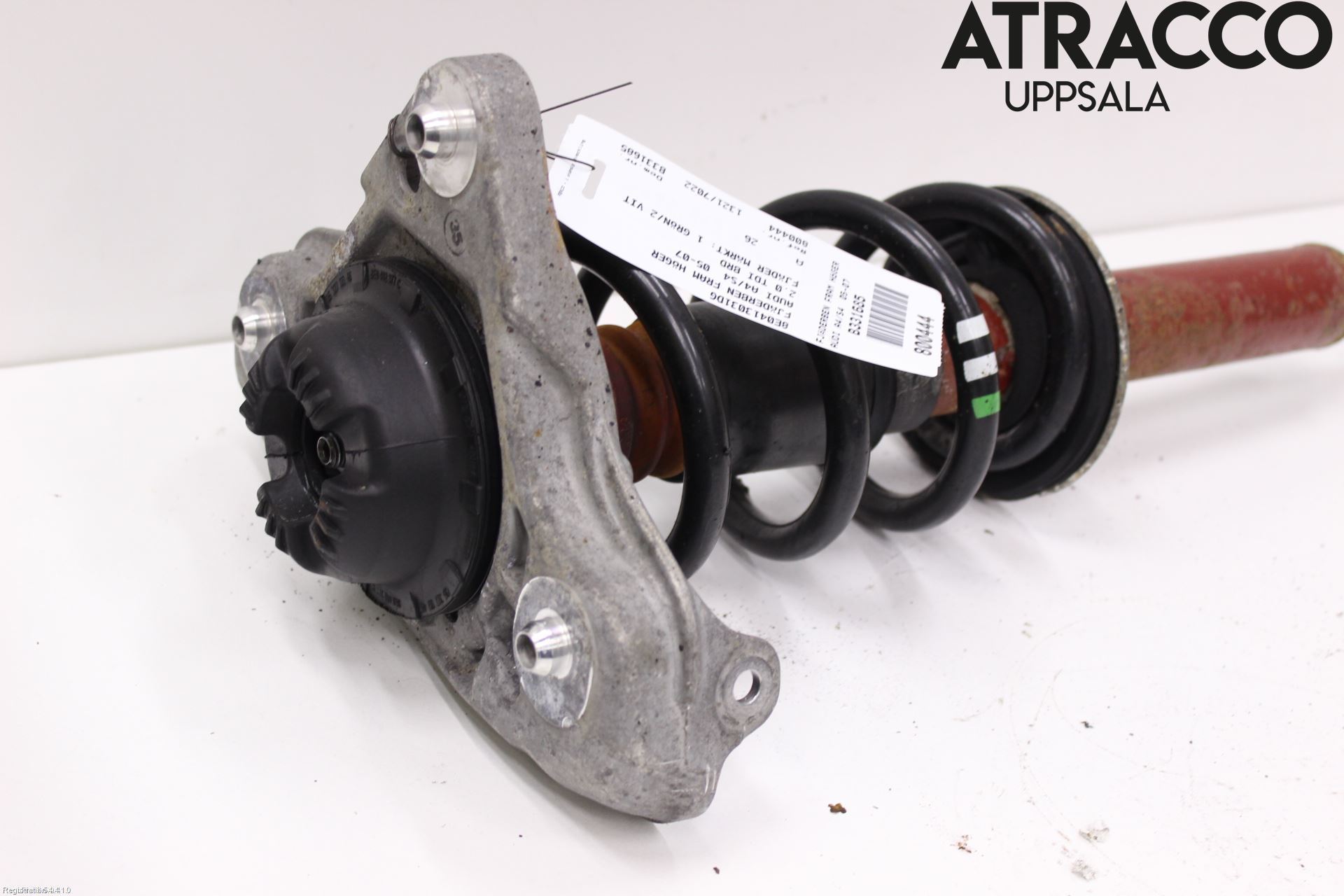 Audi A4/S4 05-07 Fjäderben Fram Höger