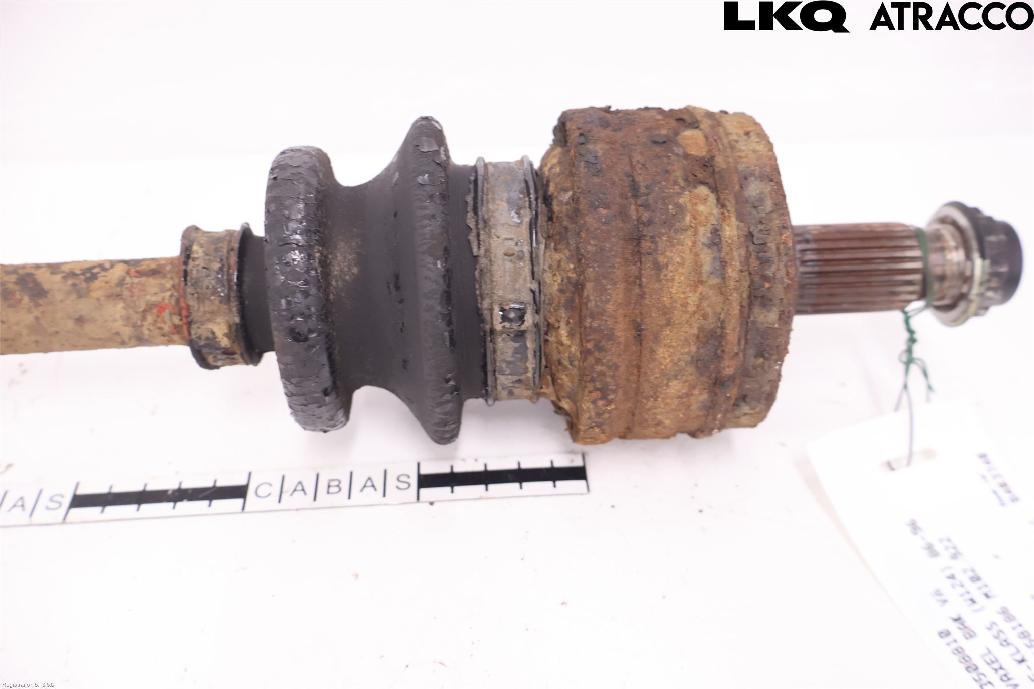Mercedes-Benz MB 200-500  (W124) 86-96 Drivaxel Bak Vänster