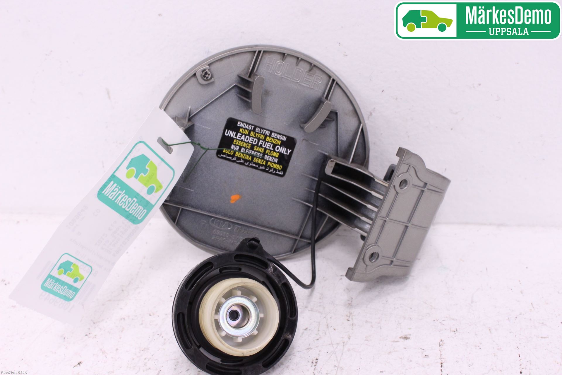 Kia SPORTAGE (SL) 11-15 Tanklucka