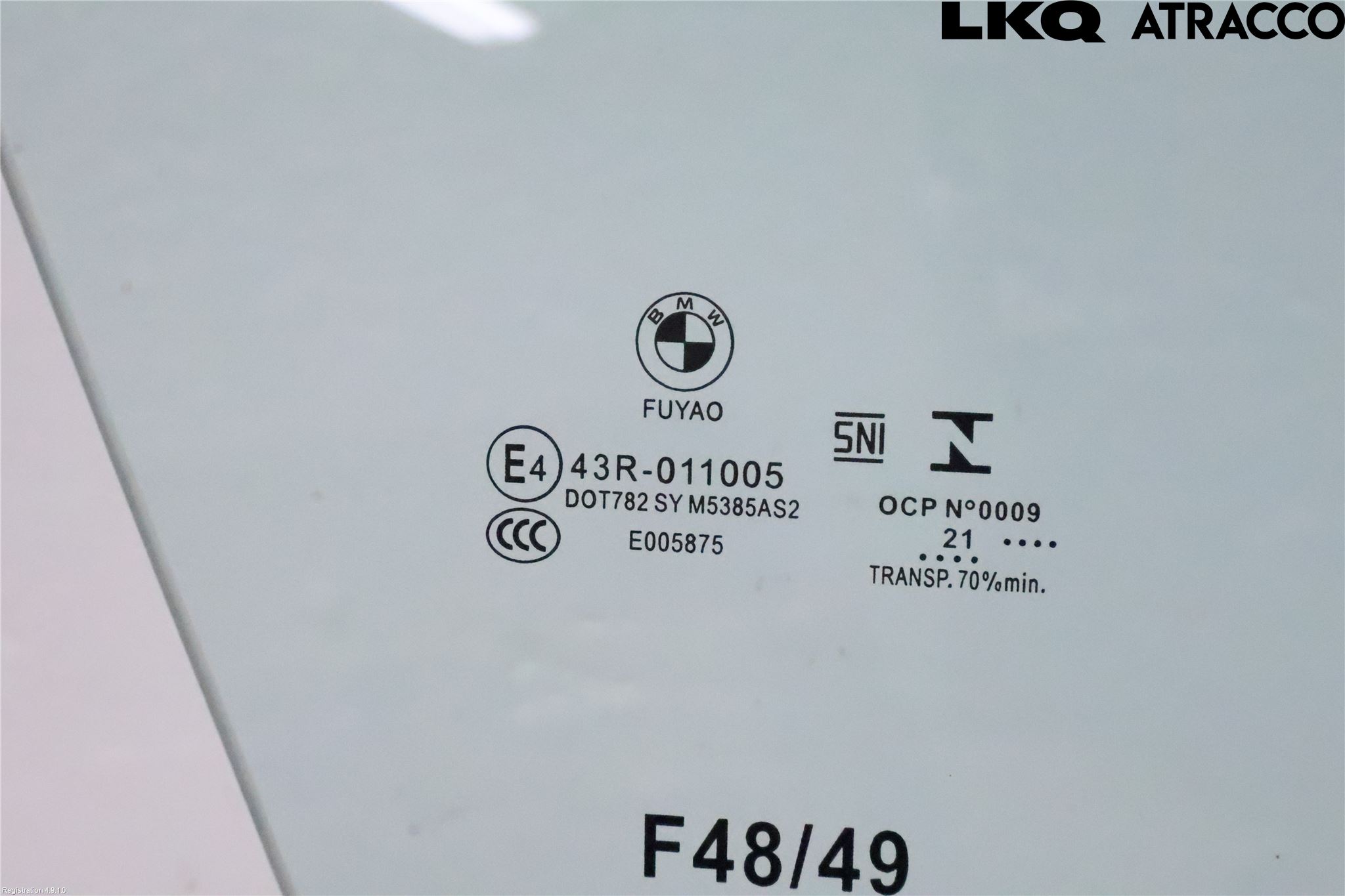 BMW X1 F48 15-22 Dörruta Fram Höger