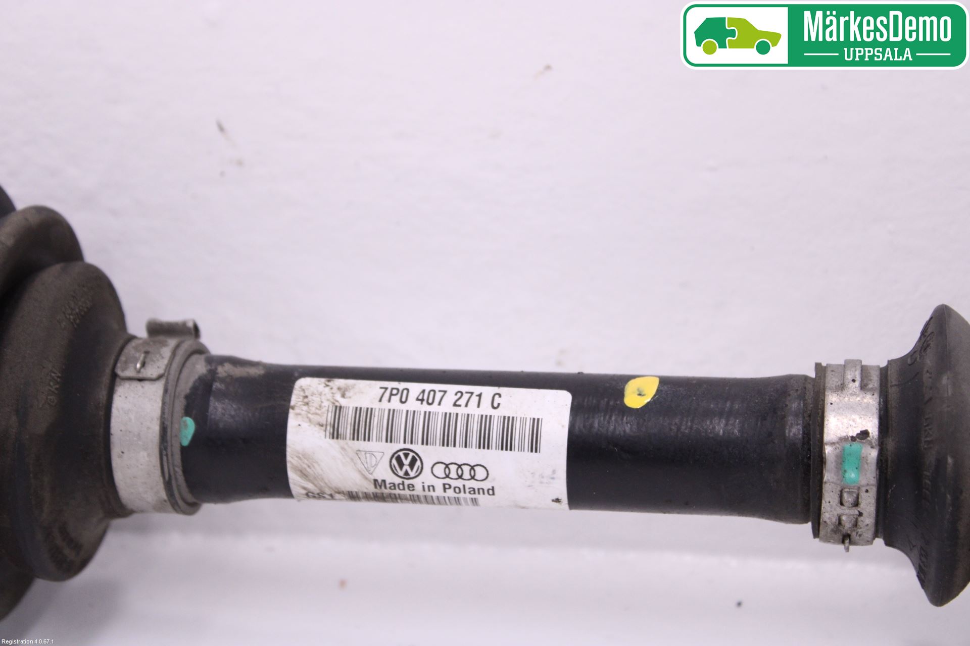 Volkswagen VW TOUAREG 7P 11-18 Drivaxel Fram Vänster