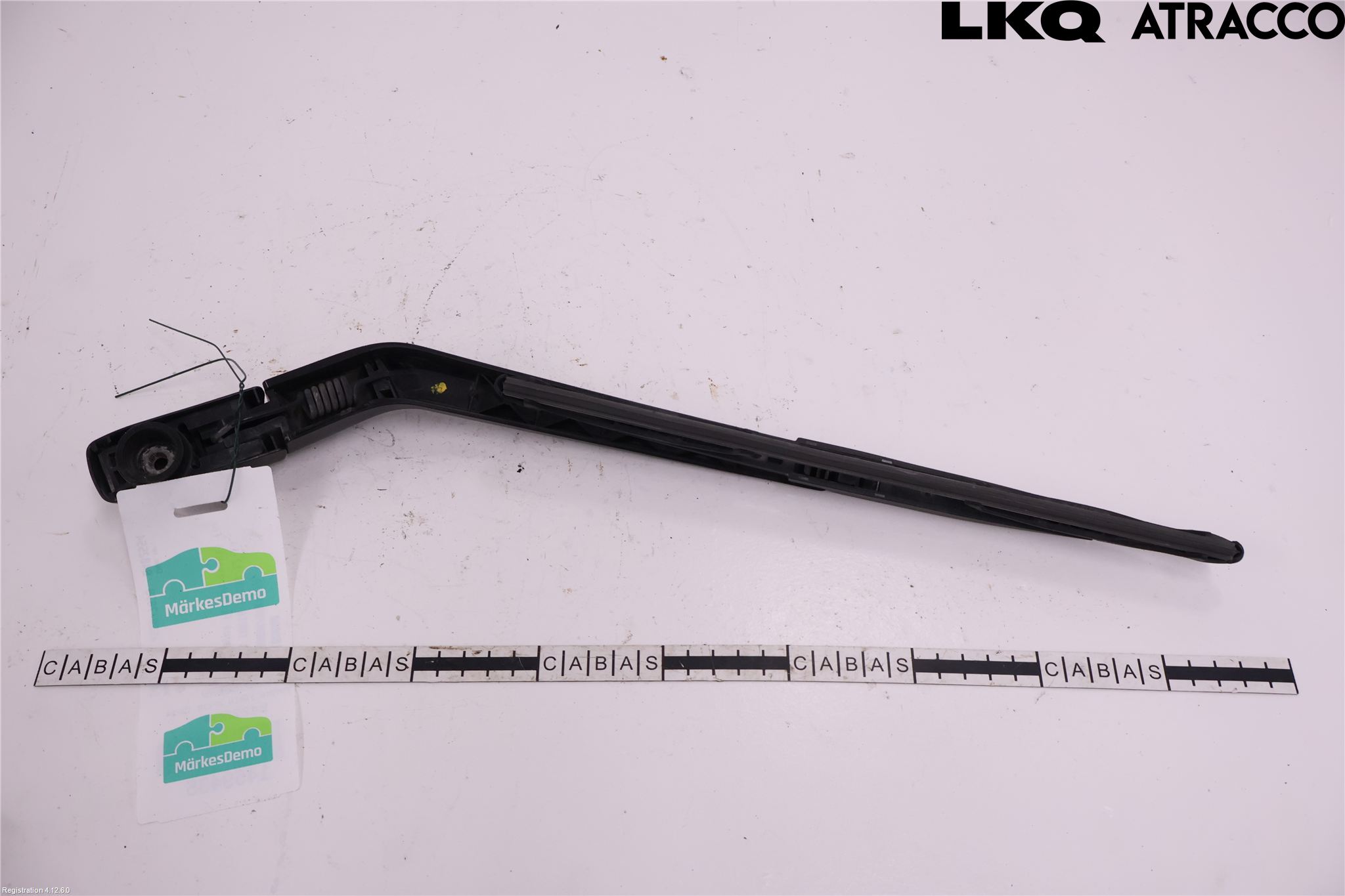Toyota YARIS XP130 12-14 Torkararm-Bakruta
