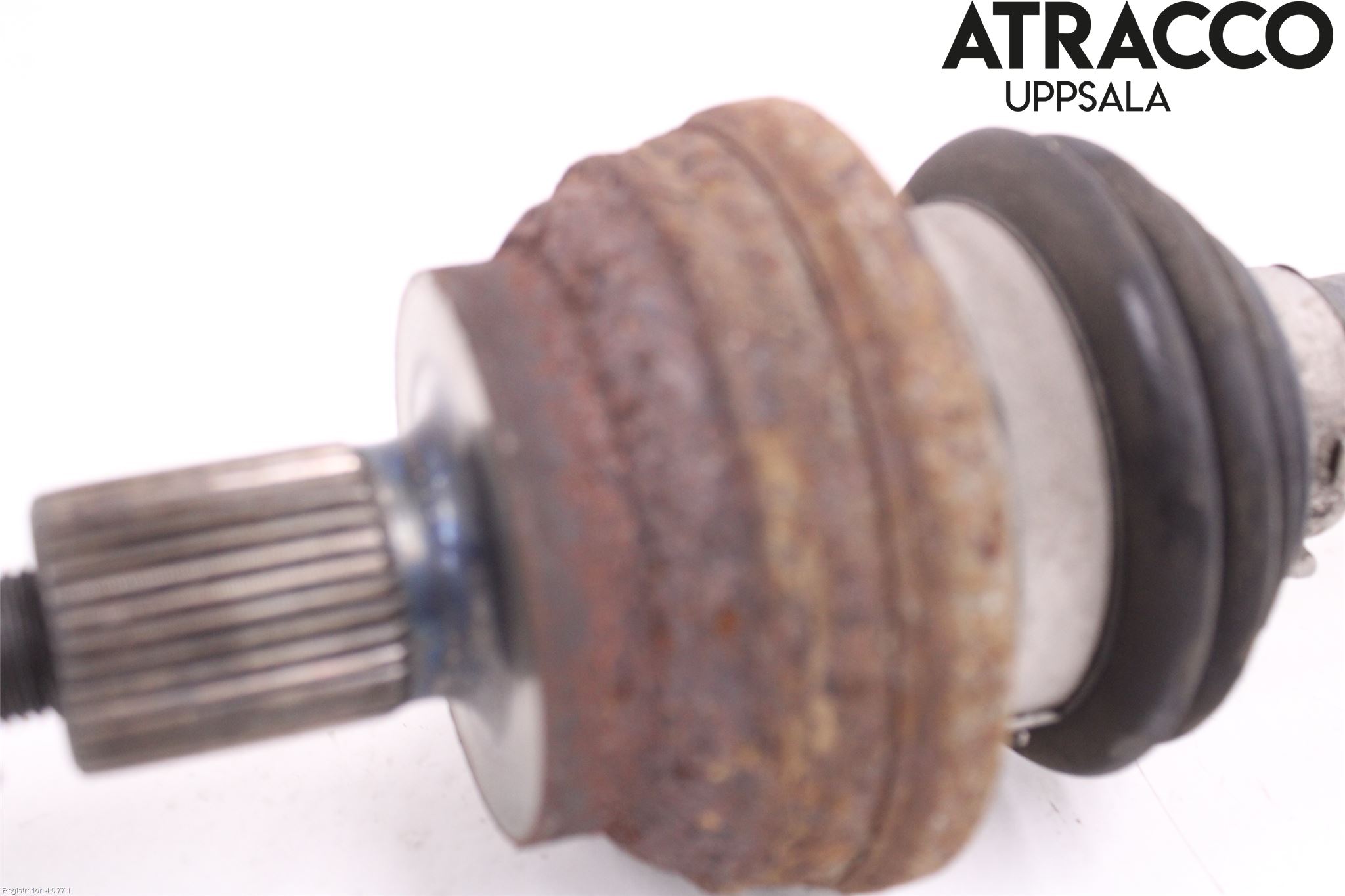 Volkswagen VW TIGUAN 07-16 Drivaxel Bak Höger