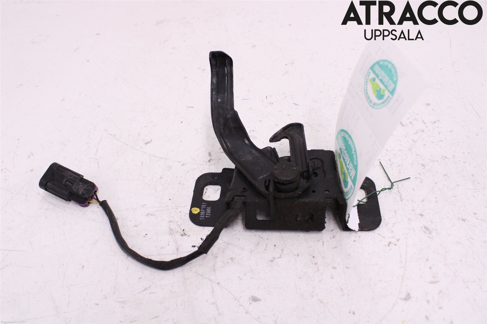 Opel ASTRA J 10-15 Huvlås