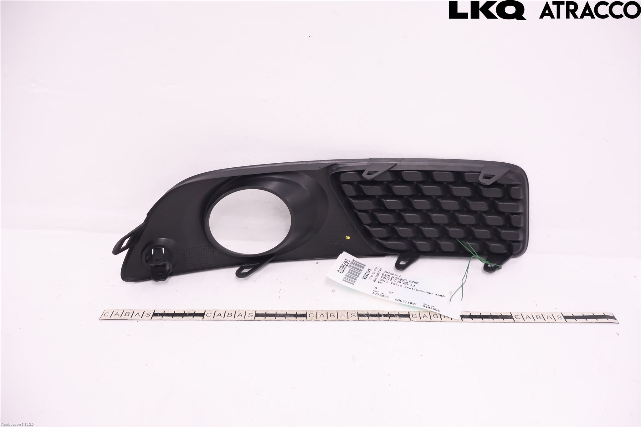 Volvo V70 08-13 Dimljussarg Fram